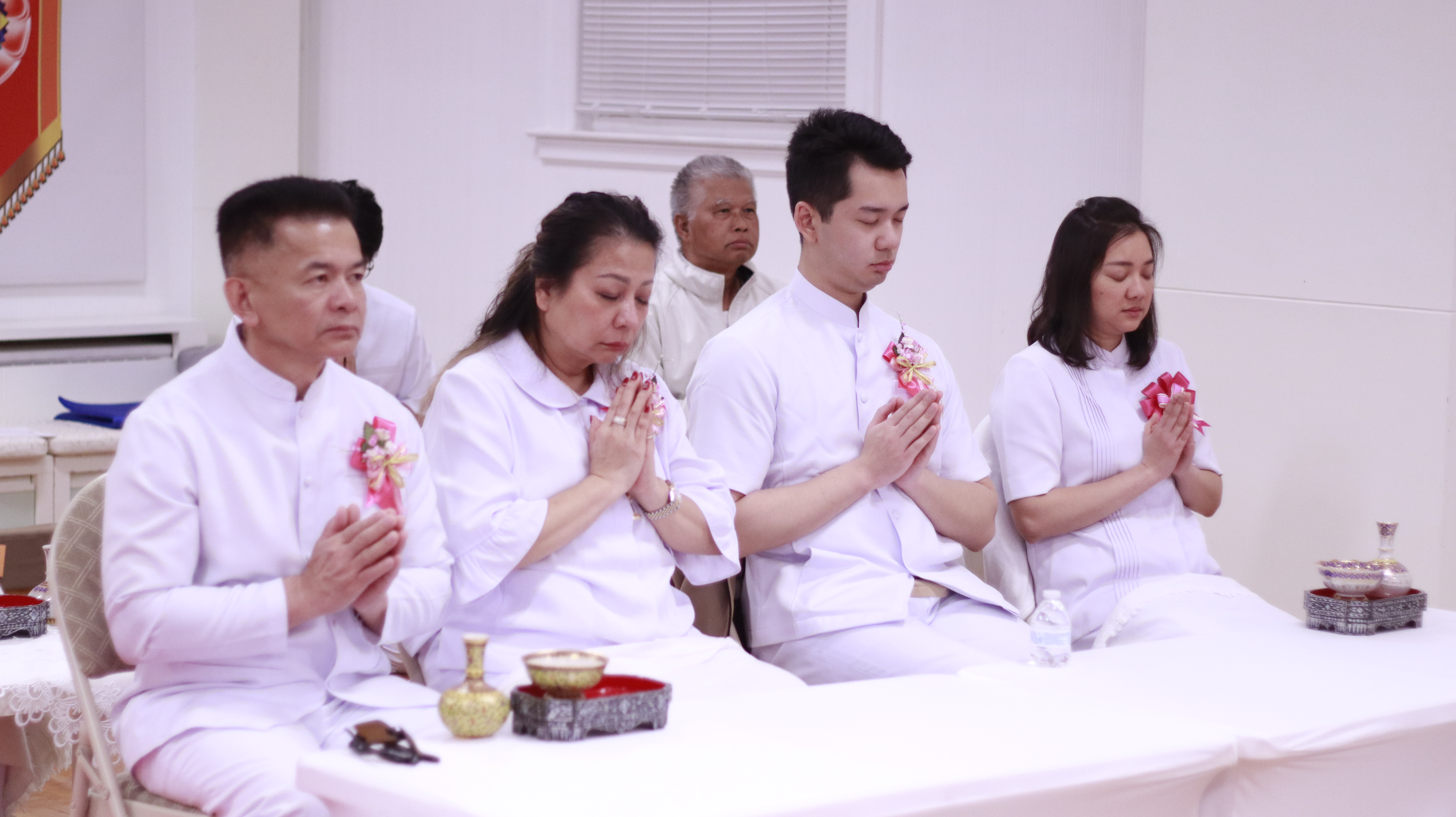 วัดพระธรรมกายบอสตัน จัดงานบุญบูชาข้าวพระ