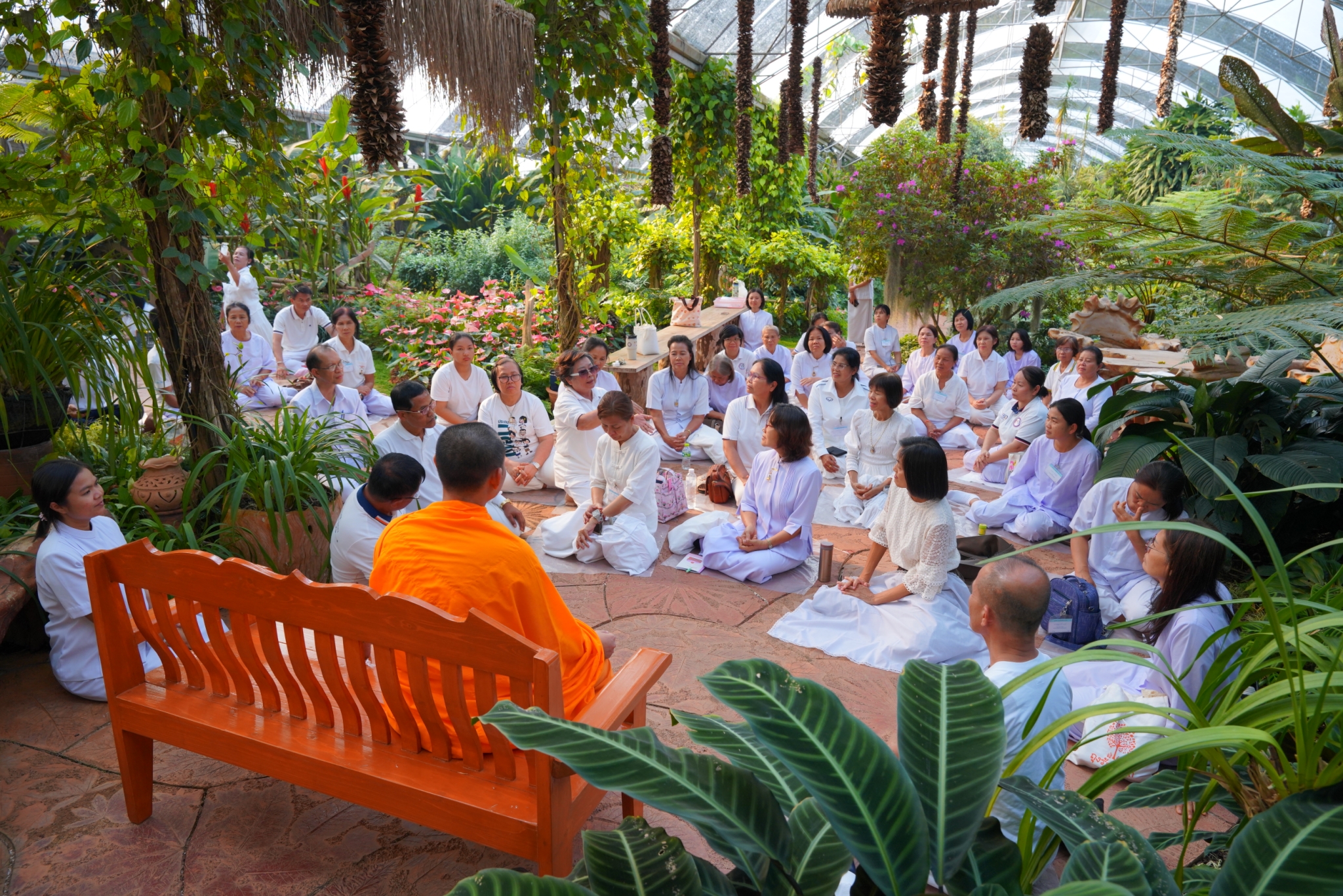 ชมรมพุทธศาสตร์สากล จัดโครงการปฏิบัติธรรมครูฟื้นฟูศีลธรรมโลก รุ่นพิเศษ ประจำปี 2569