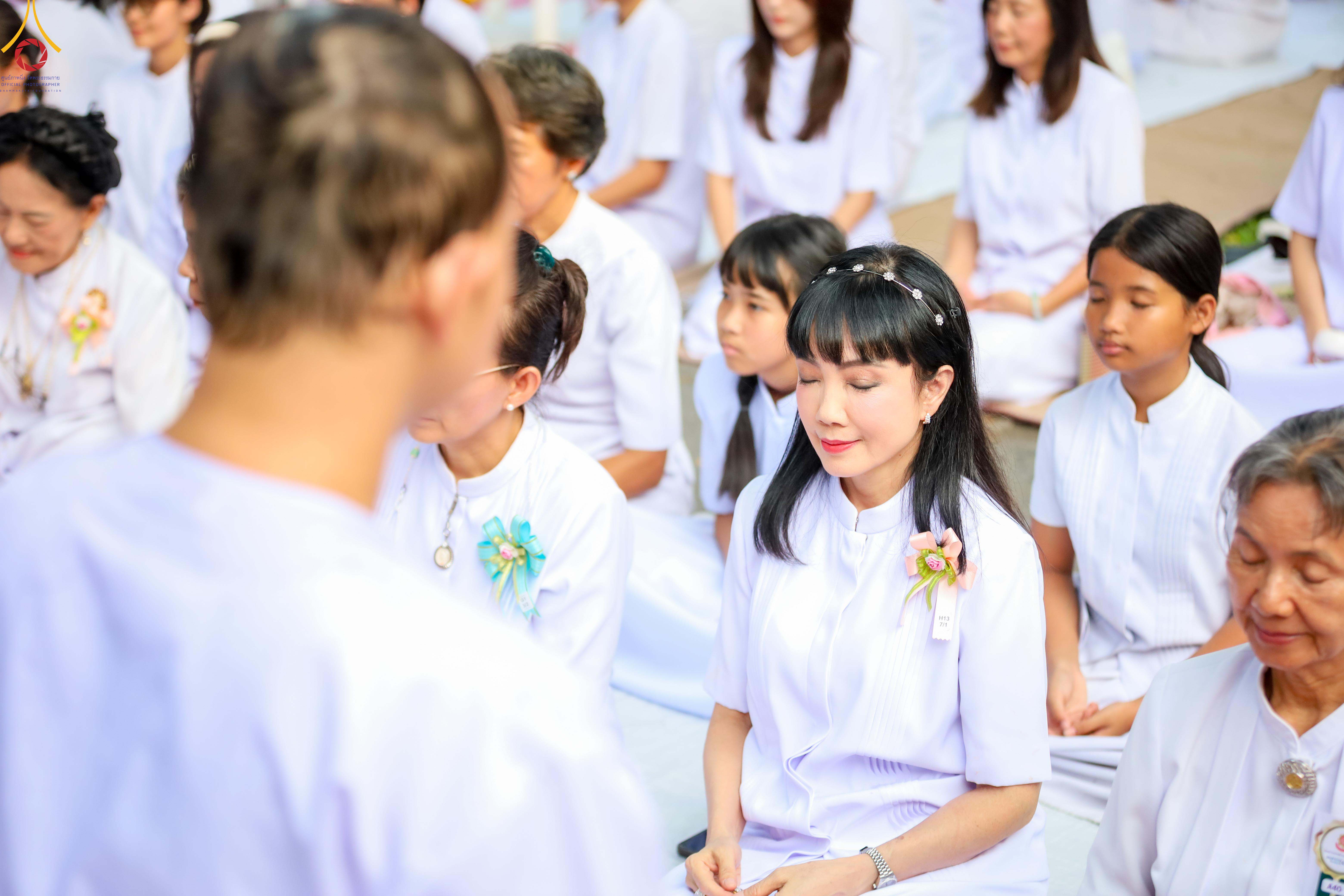 พิธีตัดปอยผมโครงการบวชบูชาธรรม 82 ปี หลวงพ่อธัมมชโย