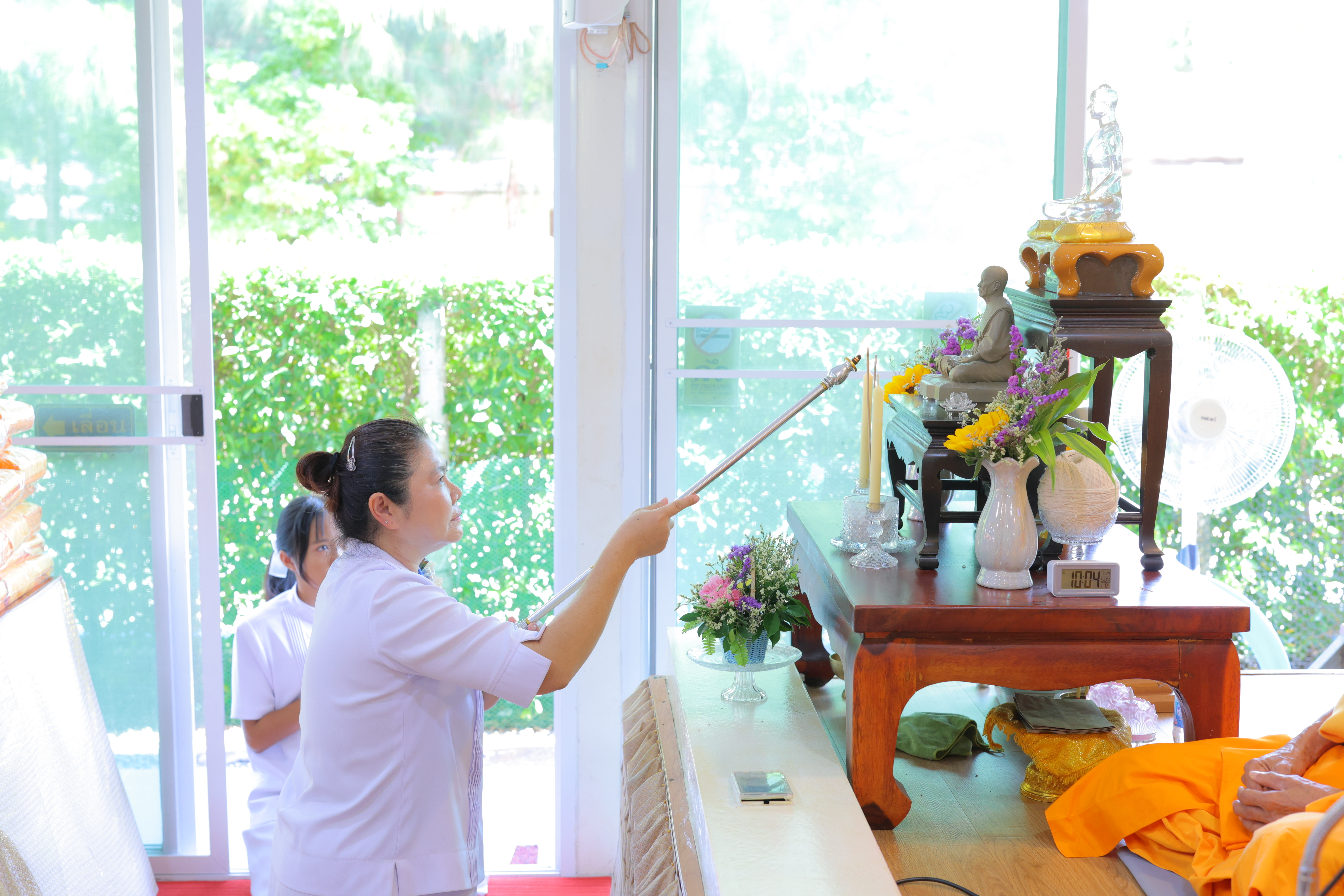 พิธีทอดผ้าป่าสามัคคี เพื่อสร้างถนนธรรมชัยและสร้างทุกสิ่ง ณ ศูนย์ปฏิบัติธรรมอัมพวา