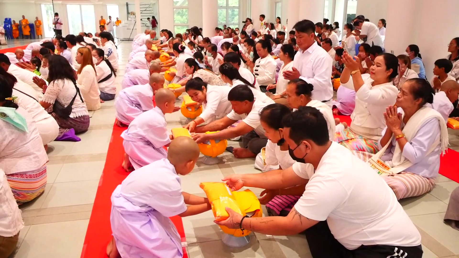 ธุดงคสถานล้านนา จัดพิธีบรรพชาโครงการบรรพชาสามเณรฟื้นฟูพระพุทธศาสนาทั่วไทย