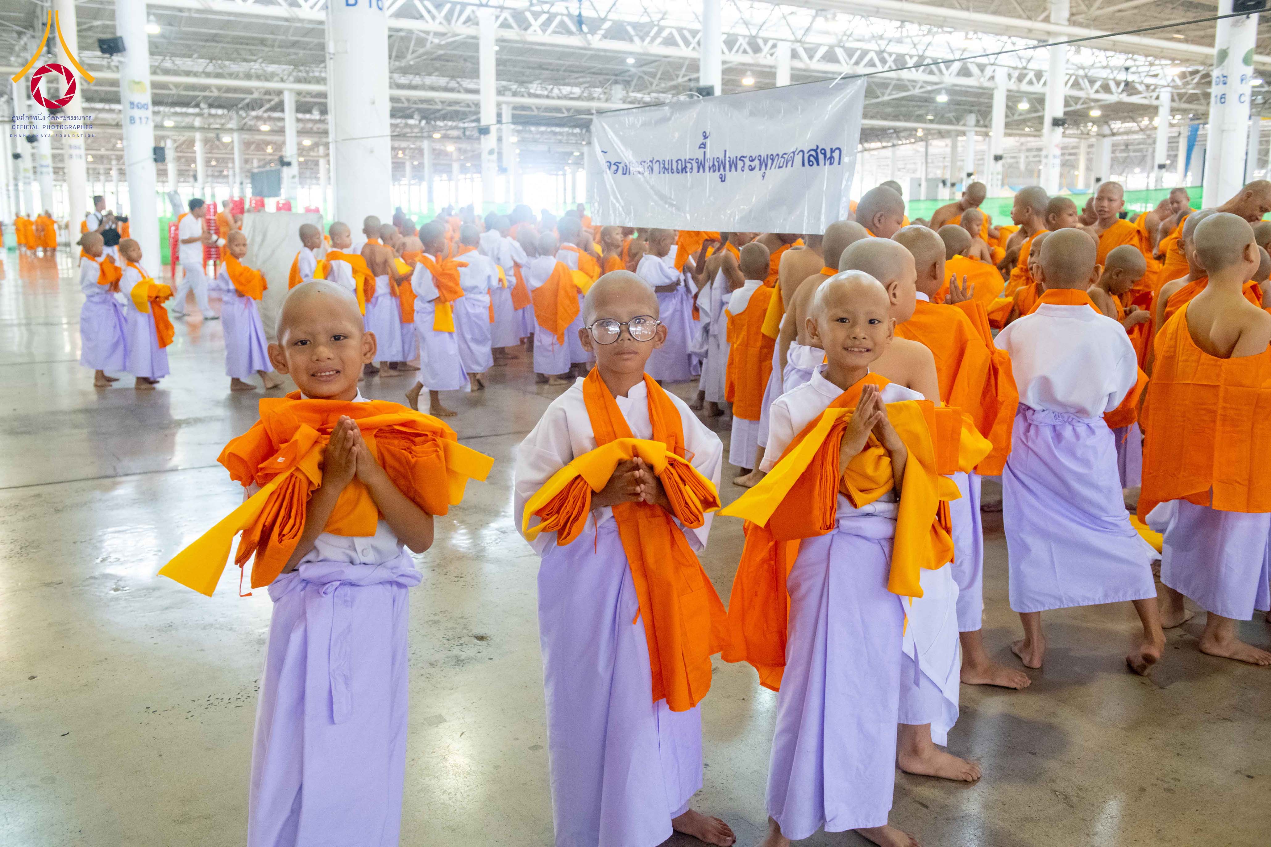 วัดพระธรรมกาย จัดพิธีบรรพชาสามเณรภาคฤดูร้อน ประจำปี 2569