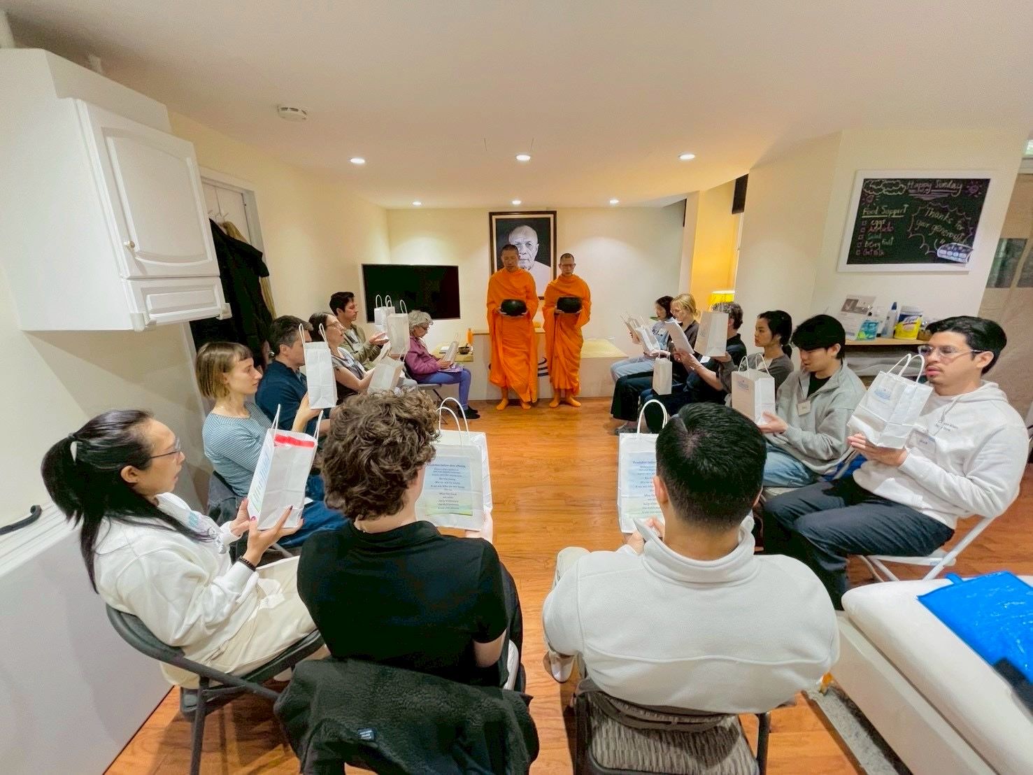 วัดมัชฌิมารามนิวยอร์ก จัดกิจกรรมฝึกสมาธิให้กับชาวท้องถิ่น
