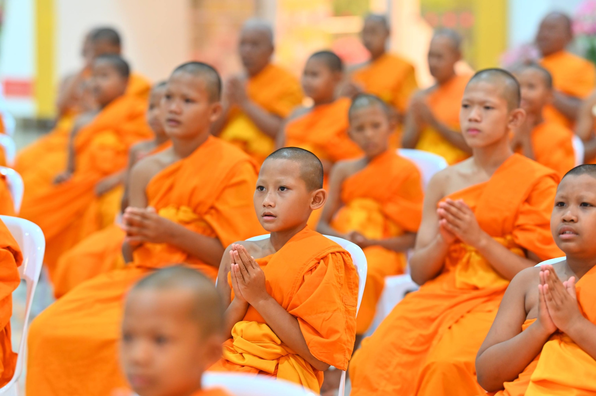 ศูนย์ปฏิบัติธรรมพนมสารคาม จัดปฏิบัติธรรมประจำสัปดาห์โครงการหมู่บ้านรักษาศีล 5