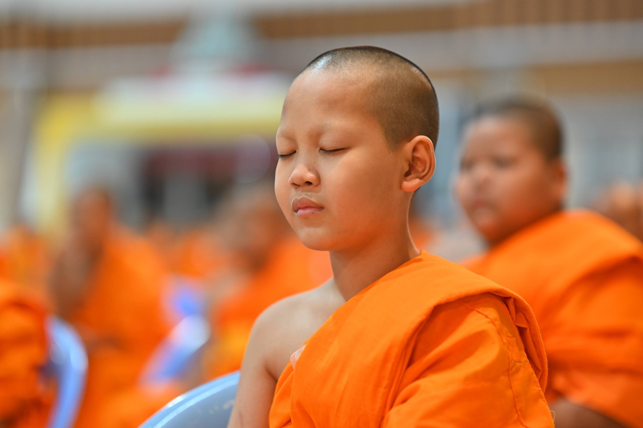 ศูนย์ปฏิบัติธรรมพนมสารคาม จัดปฏิบัติธรรมประจำสัปดาห์โครงการหมู่บ้านรักษาศีล 5