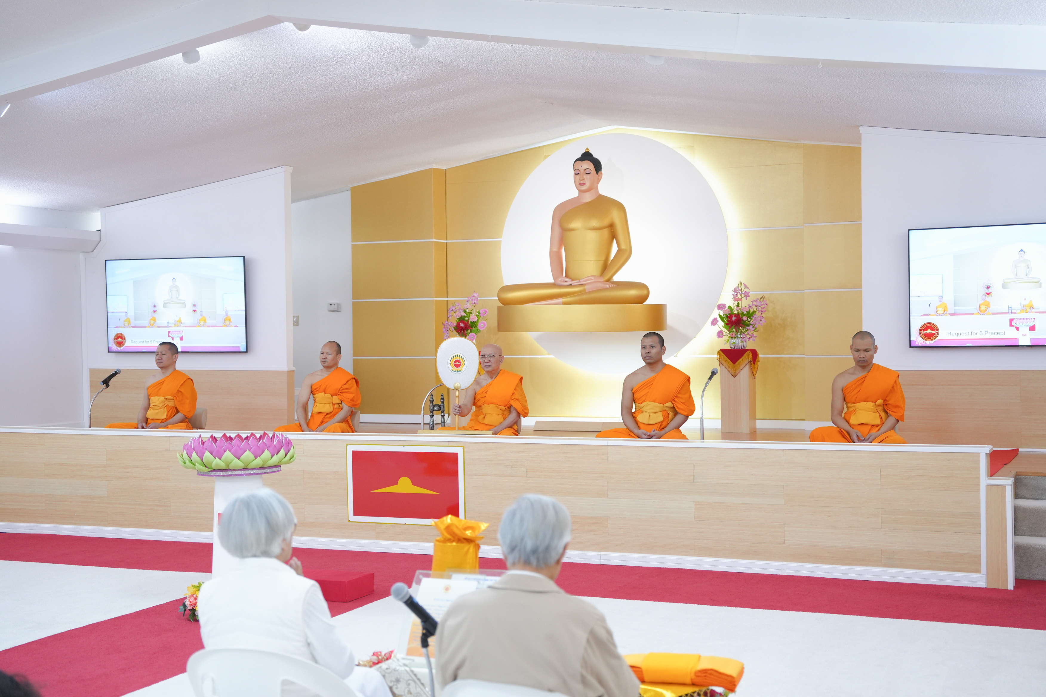 วัดพระธรรมกายจอร์เจีย จัดงานบุญวันสงกรานต์