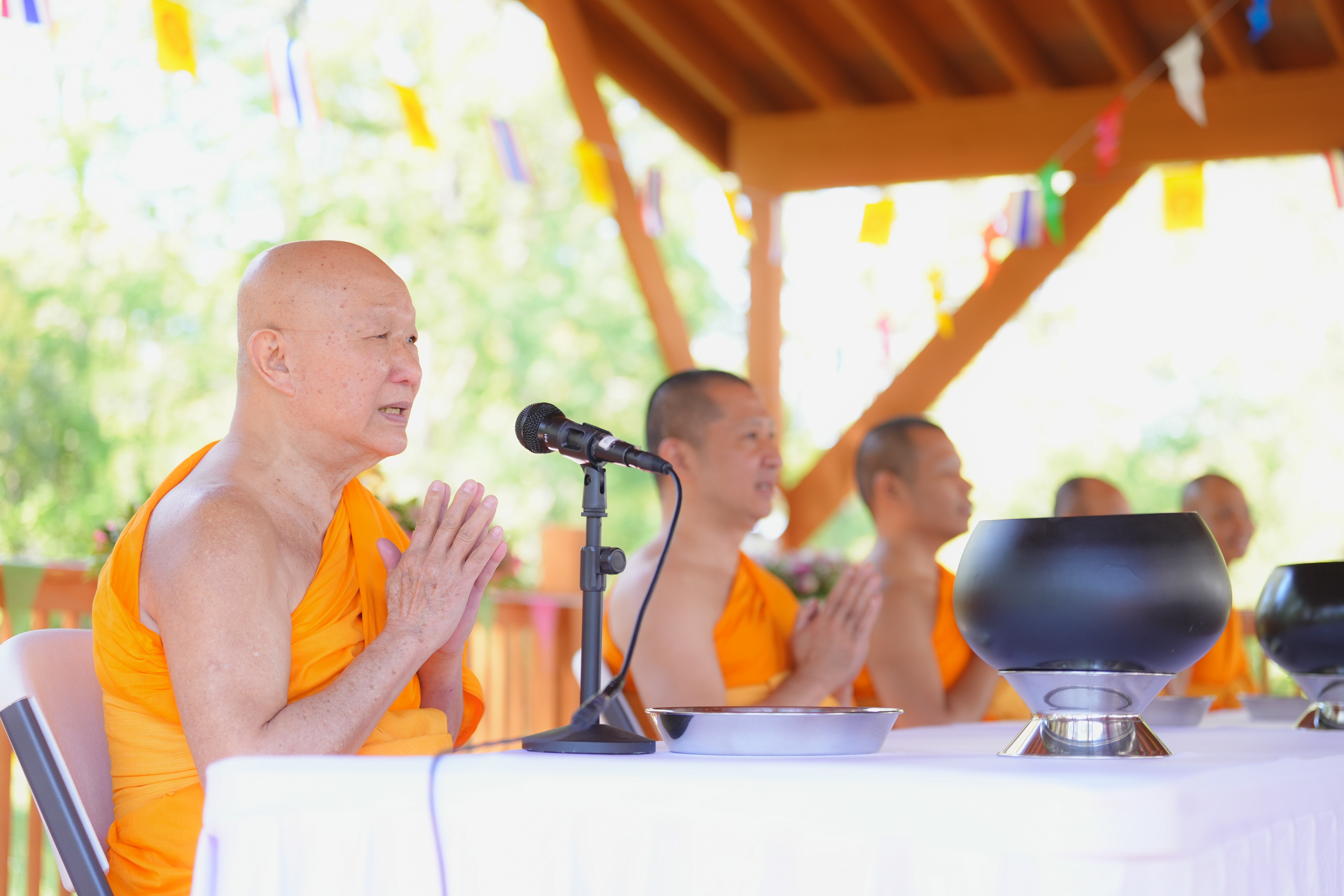 วัดพระธรรมกายจอร์เจีย จัดงานบุญวันสงกรานต์