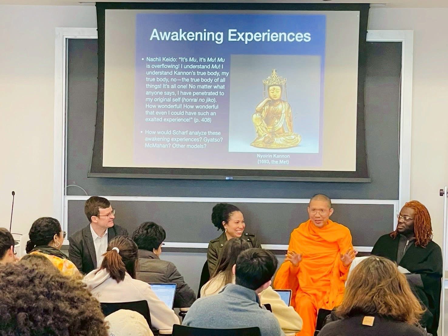 ผู้บริหารสถาบันทางสายกลาง ร่วมบรรยายพิเศษในชั้นเรียนพุทธศาสนาและสมาธิ ณ มหาวิทยาลัยนิวยอร์ก