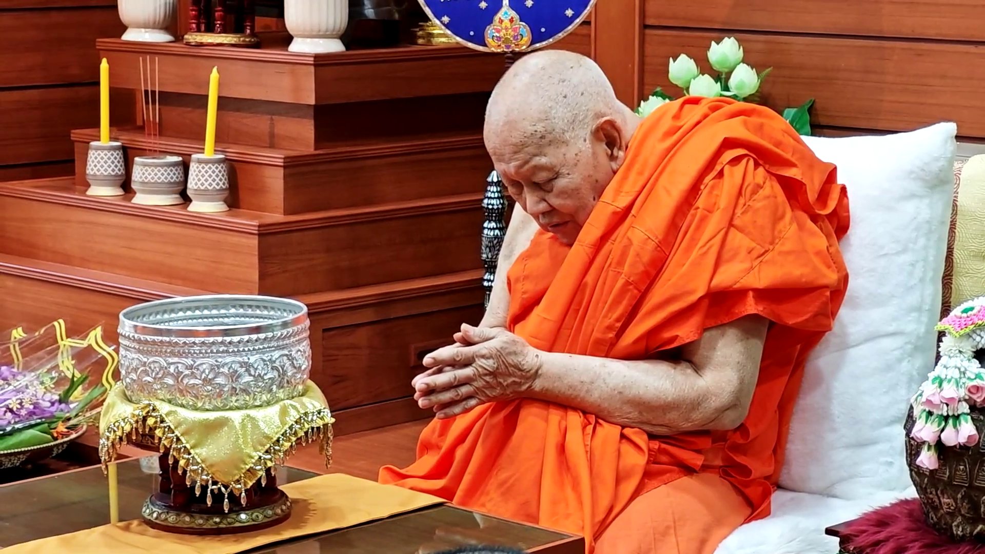 คณะสงฆ์ธุดงคสถานล้านนา ร่วมพิธีมุทิตาอายุวัฒนมงคล 91 ปีพระธรรมวชิรโกศล
