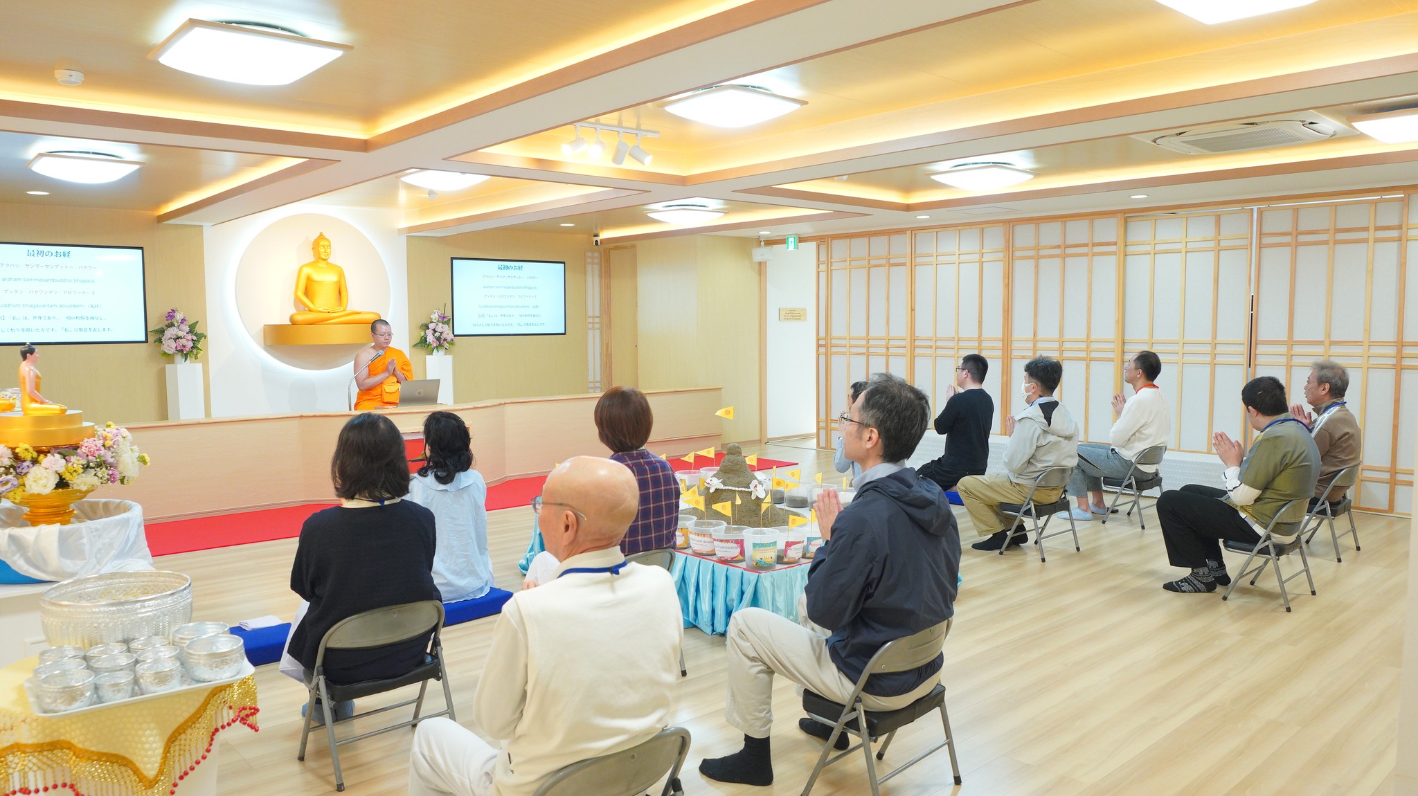 วัดพระธรรมกายโอซาก้า จัดปฏิบัติธรรมชาวญี่ปุ่น