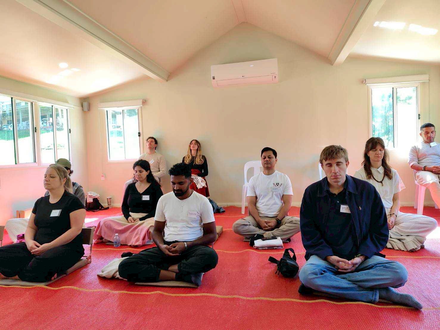 วัดพระธรรมกายนครซิดนีย์ จัดโครงการ One Day Meditation