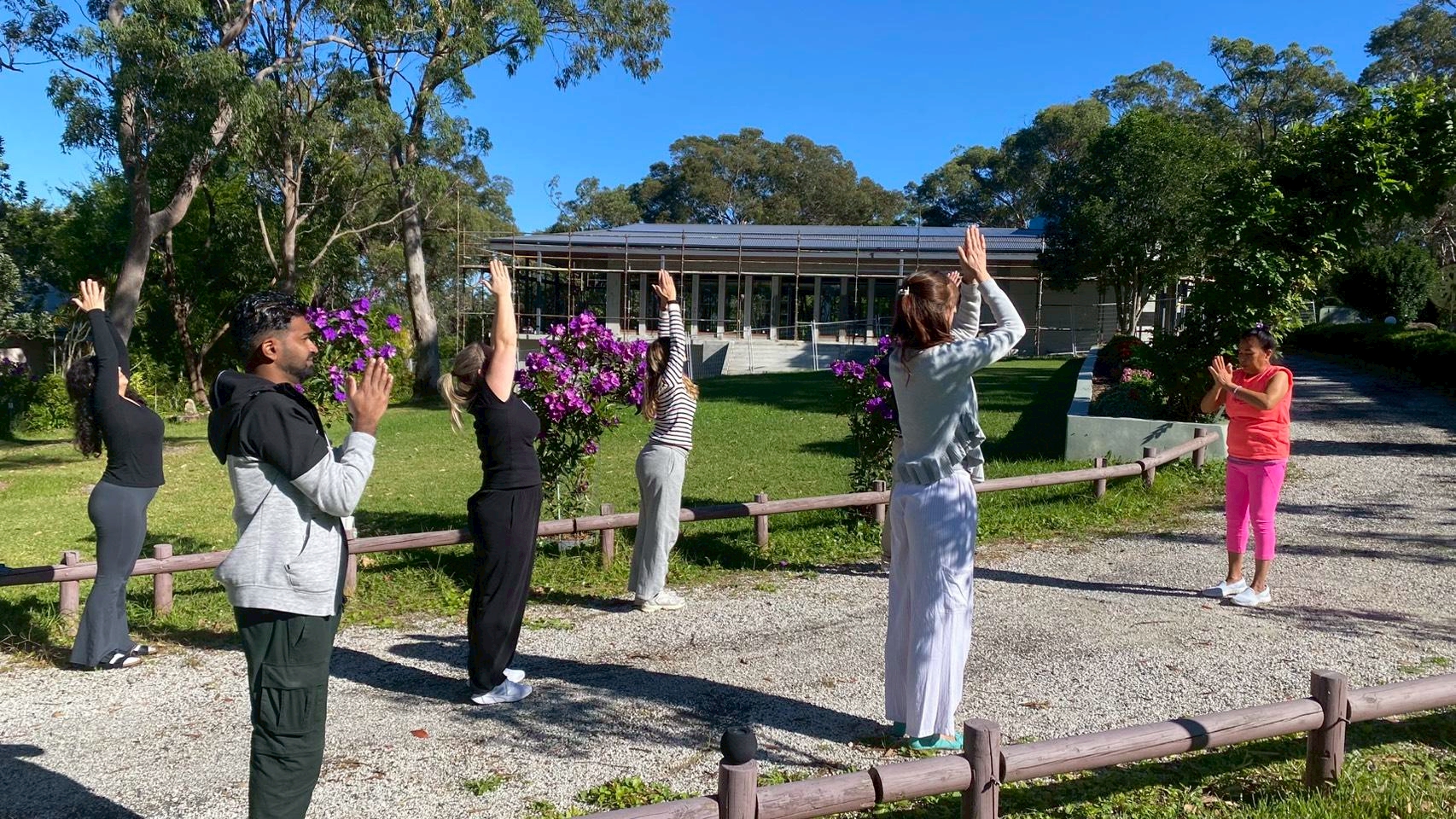 วัดพระธรรมกายนครซิดนีย์ จัดโครงการ One Day Meditation