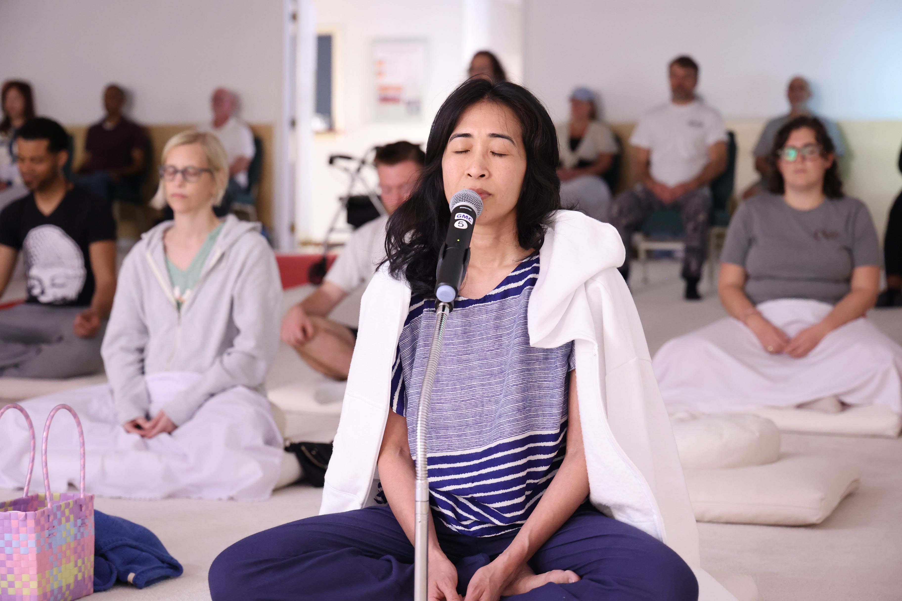 วัดพระธรรมกายจอร์เจีย จัดกิจกรรมนั่งสมาธิสำหรับชาวท้องถิ่น