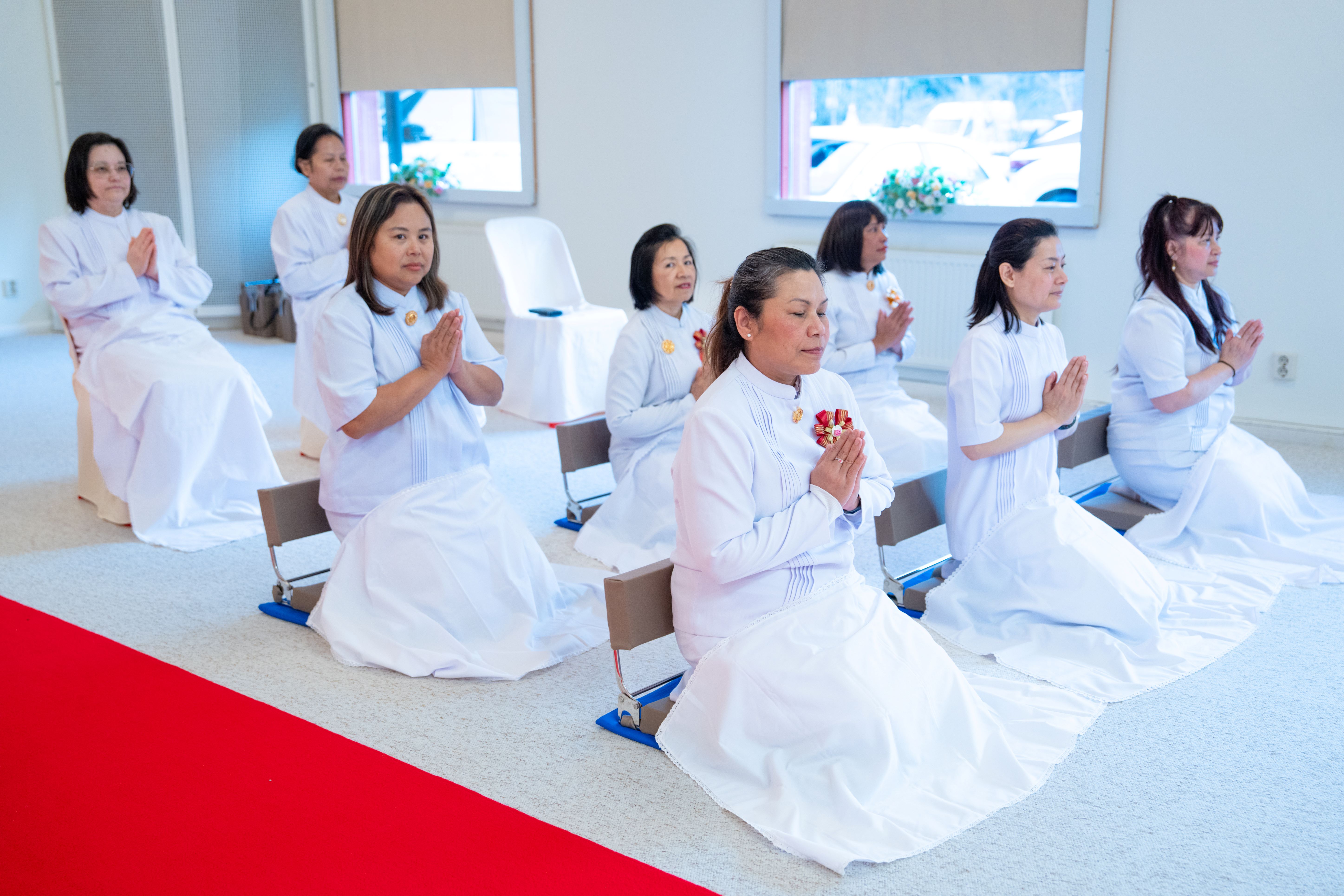 วัดพระธรรมกายสตอกโฮล์ม จัดพิธีมุทิตา อายุวัฒนมงคล 82 ปี หลวงพ่อธัมมชโย