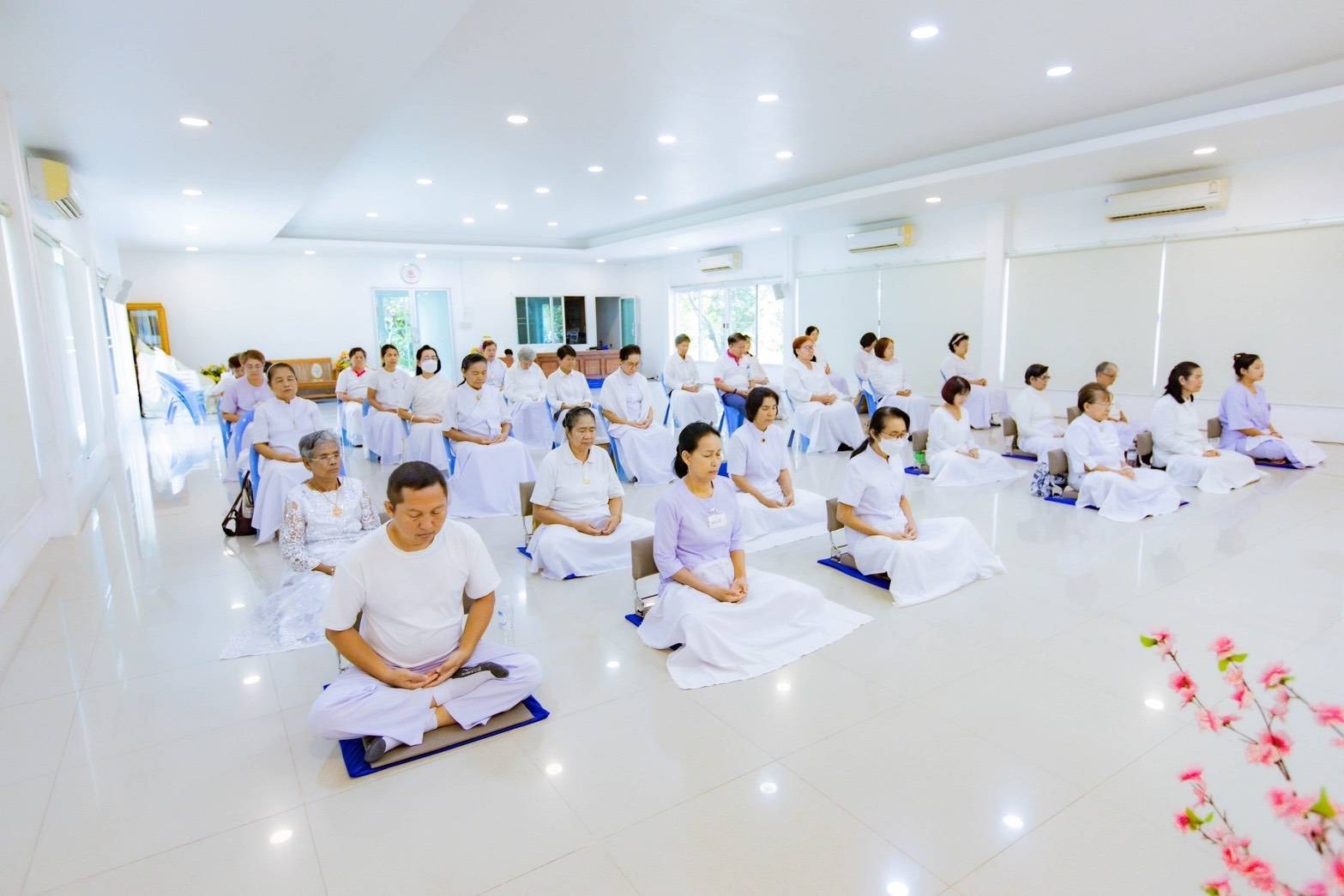 ศูนย์อบรมเยาวชนลาดหลุมแก้ว จัดโครงการปฏิบัติธรรมคอร์ส “สมาธิเติมสุข” รุ่นที่ 41
