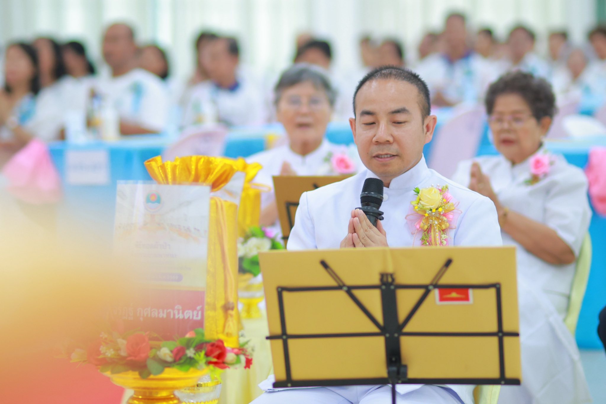 พิธีทอดผ้าป่าและถวายสังฆทานสามเณรในโครงการบรรพชาสามเณรฟื้นฟูพระพุทธศาสนาทั่วไทย ณ ศูนย์ปฏิบัติธรรม ธรรมธารา สายไหม
