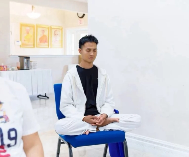 Dhammakaya Meditation Center of Palm Beach hosts a meditation session for foreigners
