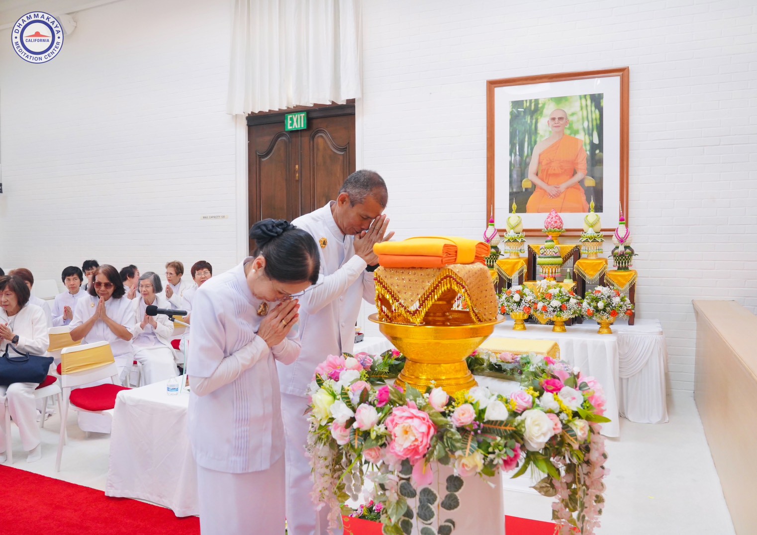 วัดพระธรรมกายแคลิฟอร์เนีย จัดพิธีทอดผ้าป่า เนื่องในวันคุ้มครองโลก