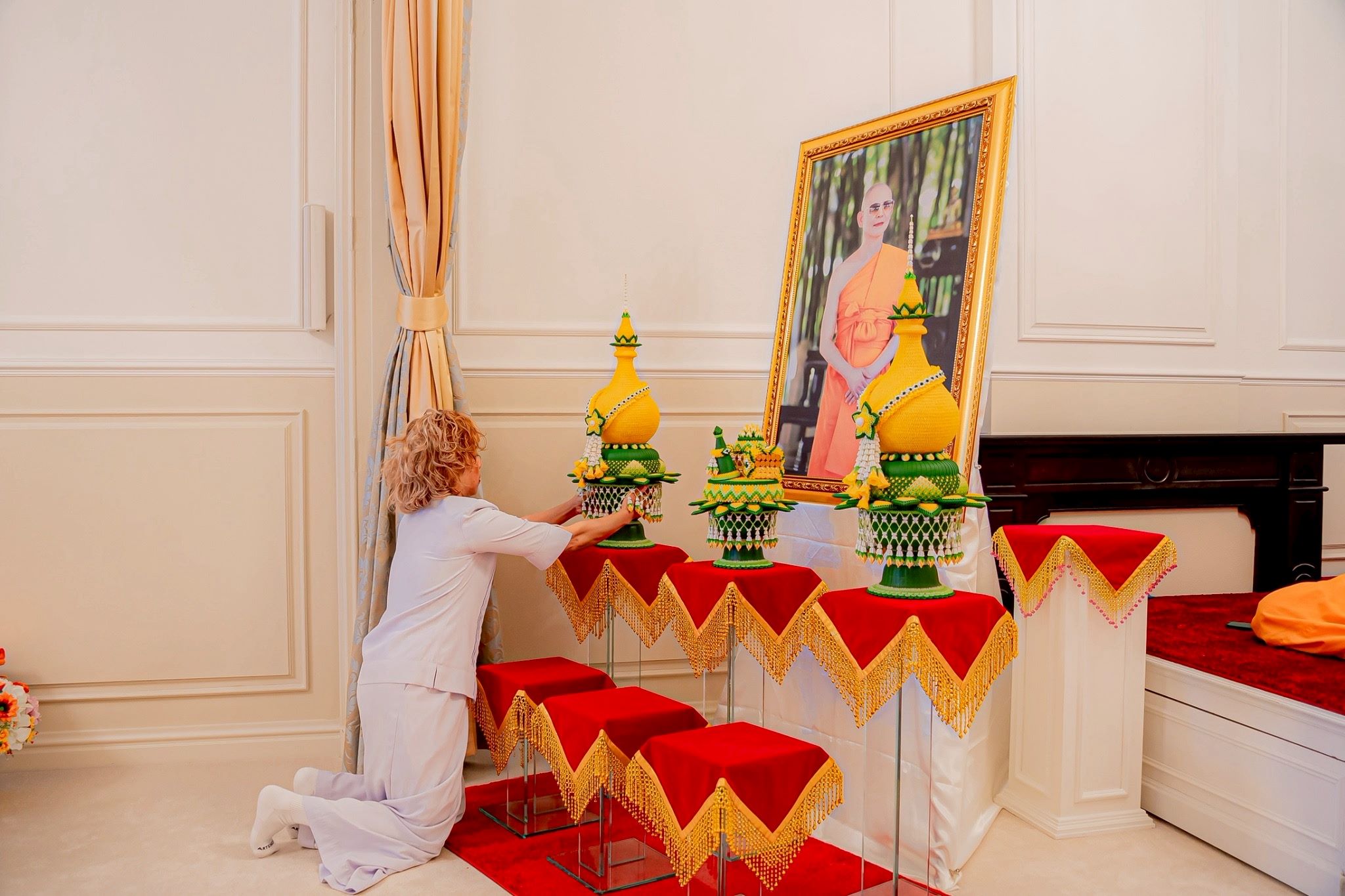 วัดพระธรรมกายเนเธอร์แลนด์ จัดพิธีมุทิตาอายุวัฒนมงคล 82 ปี หลวงพ่อธัมมชโย