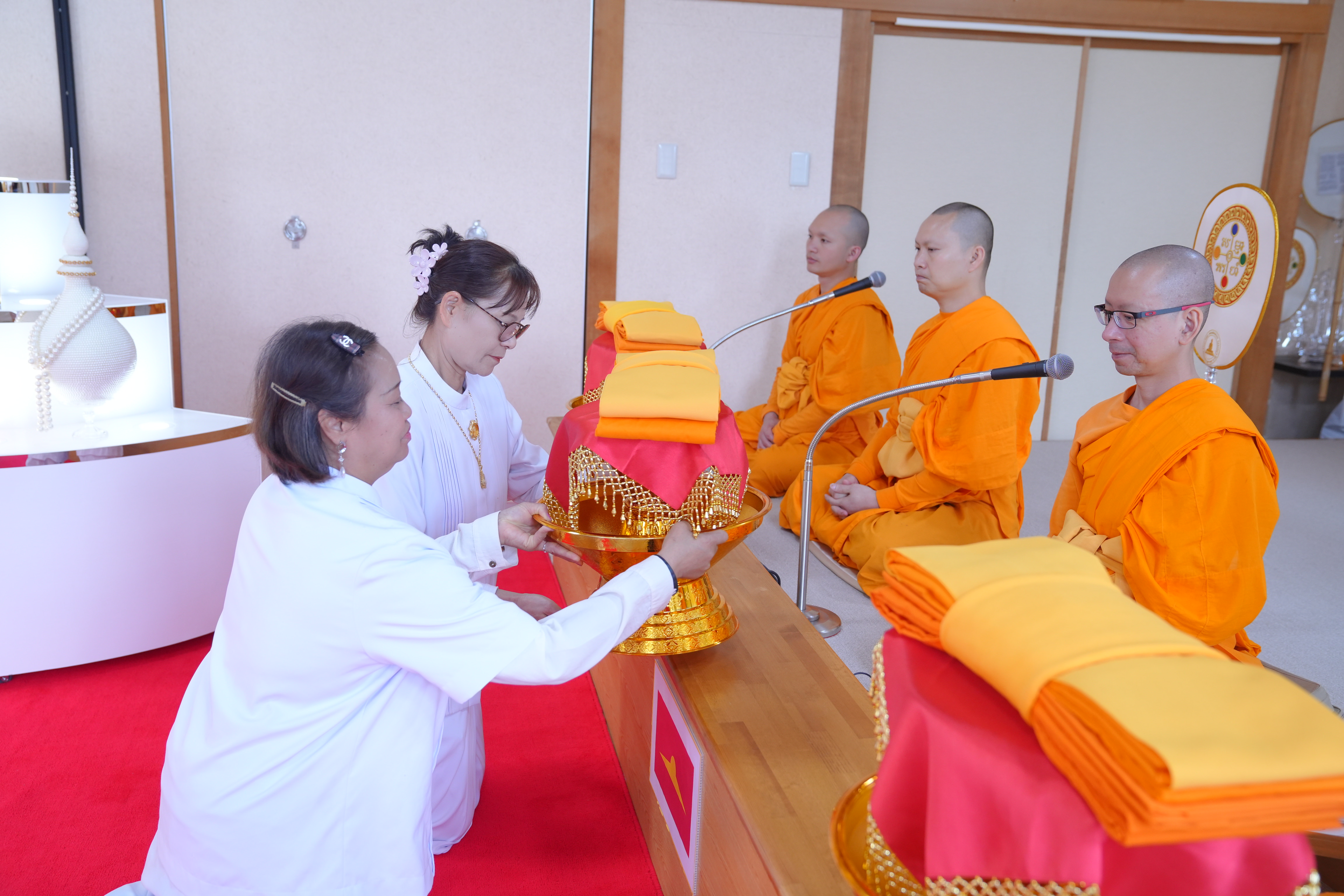 วัดพระธรรมกายนางาโน่ จัดงานบุญบูชาข้าวพระ