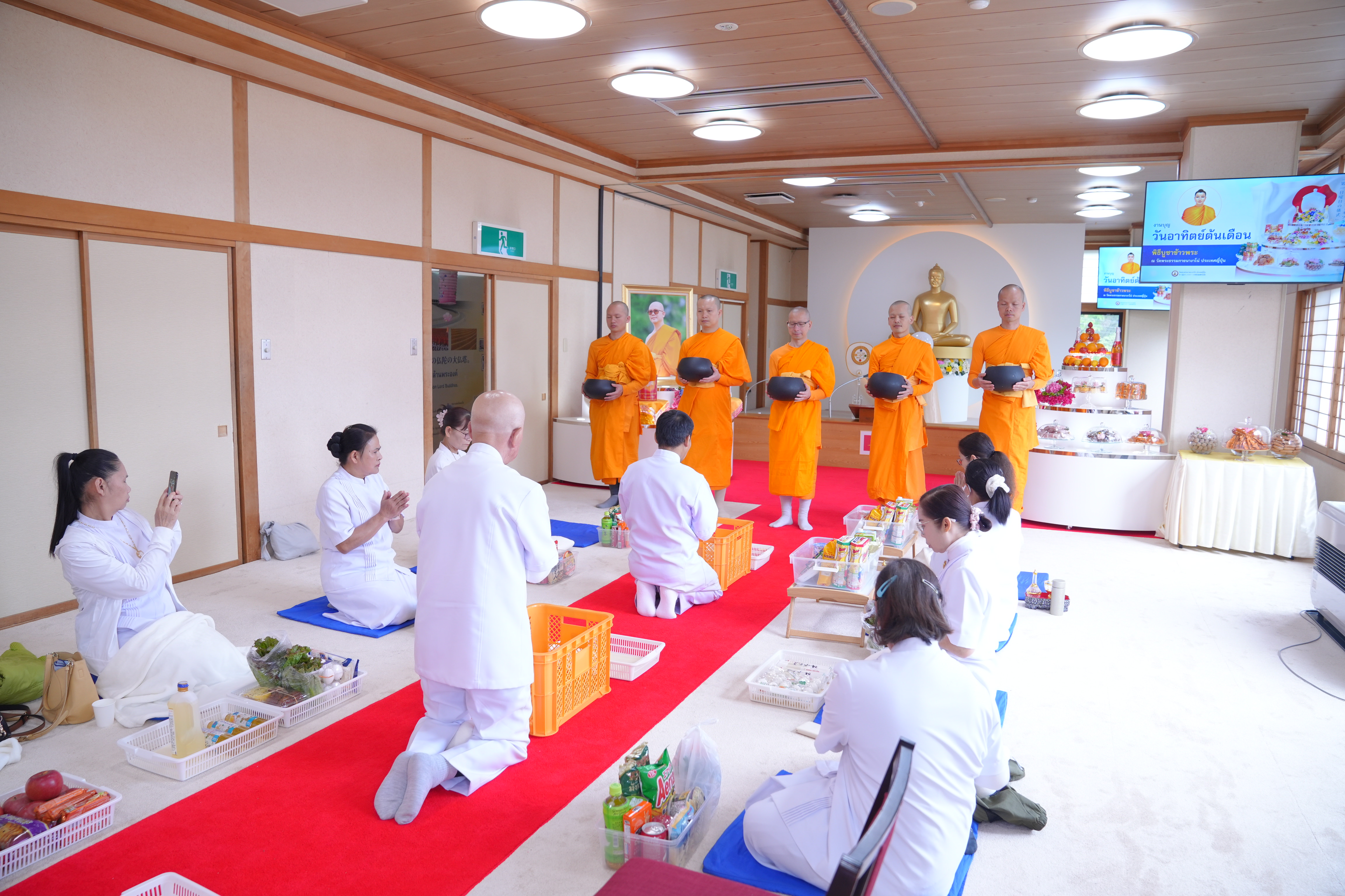วัดพระธรรมกายนางาโน่ จัดงานบุญบูชาข้าวพระ