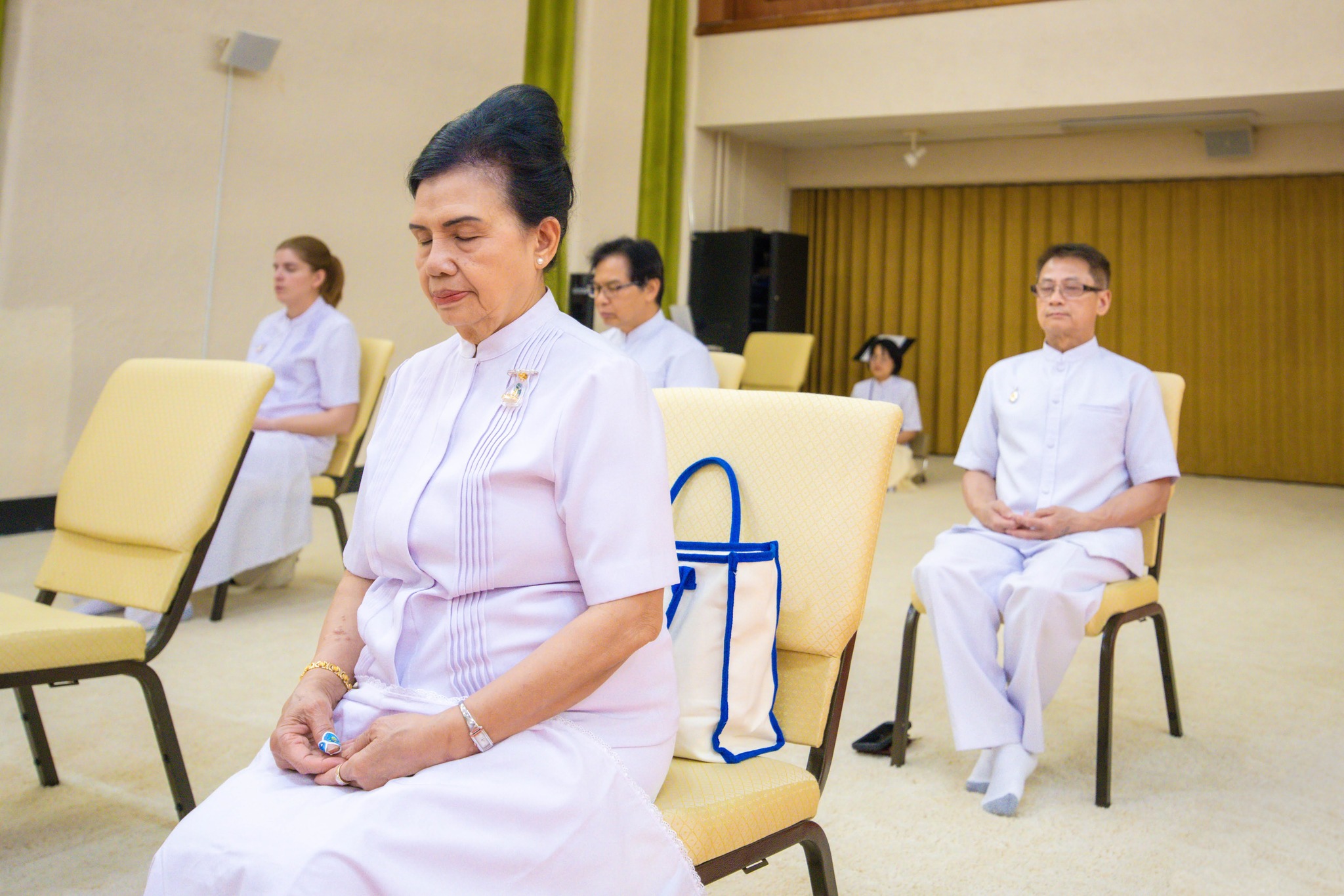 วัดพระธรรมกายแคนซัส จัดงานบุญบูชาข้าวพระ