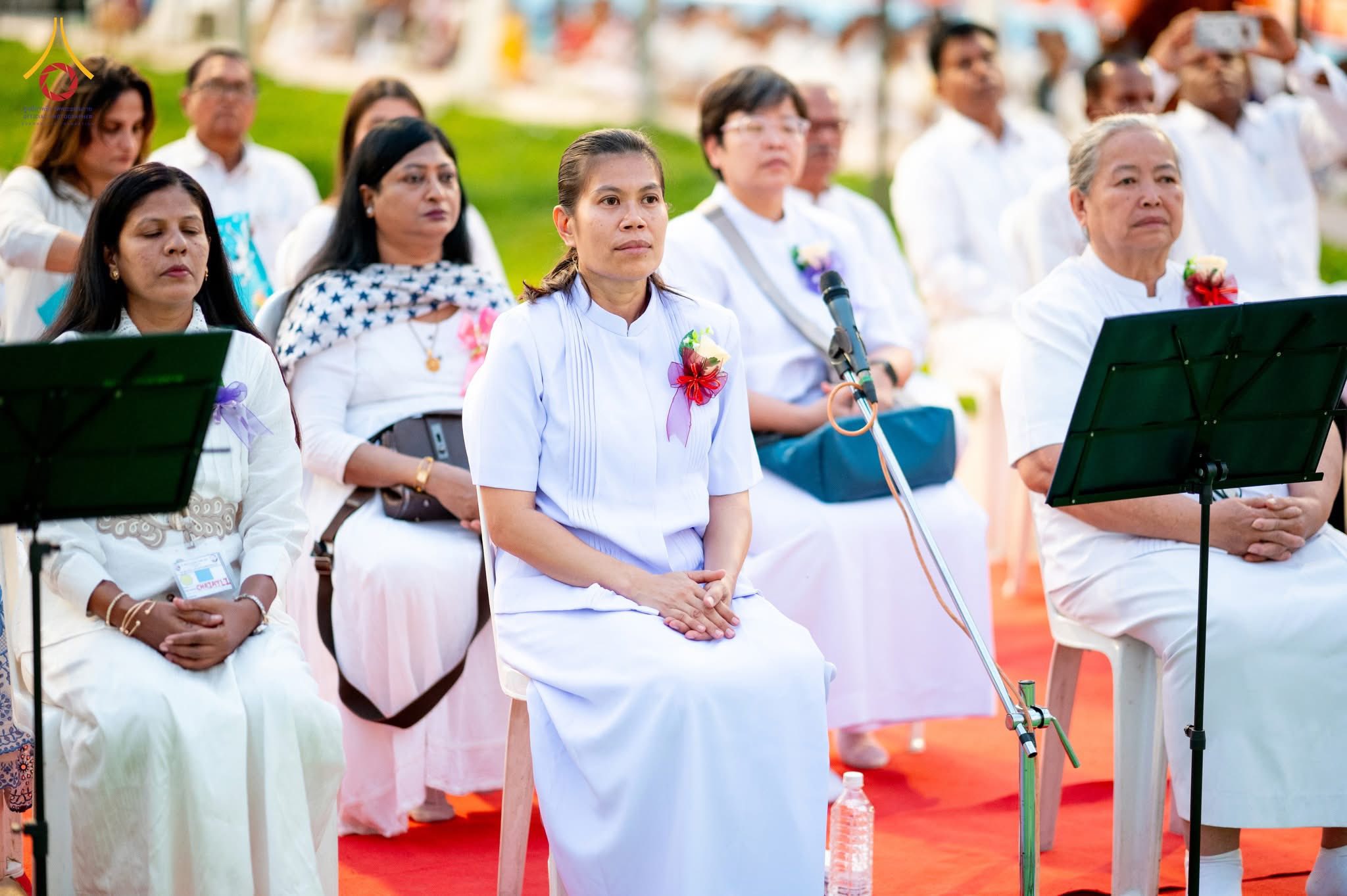 Wat Phra Dhammakaya coordinates with Indian Buddhist Council to offer the monks’ necessities to 135 Indian temples