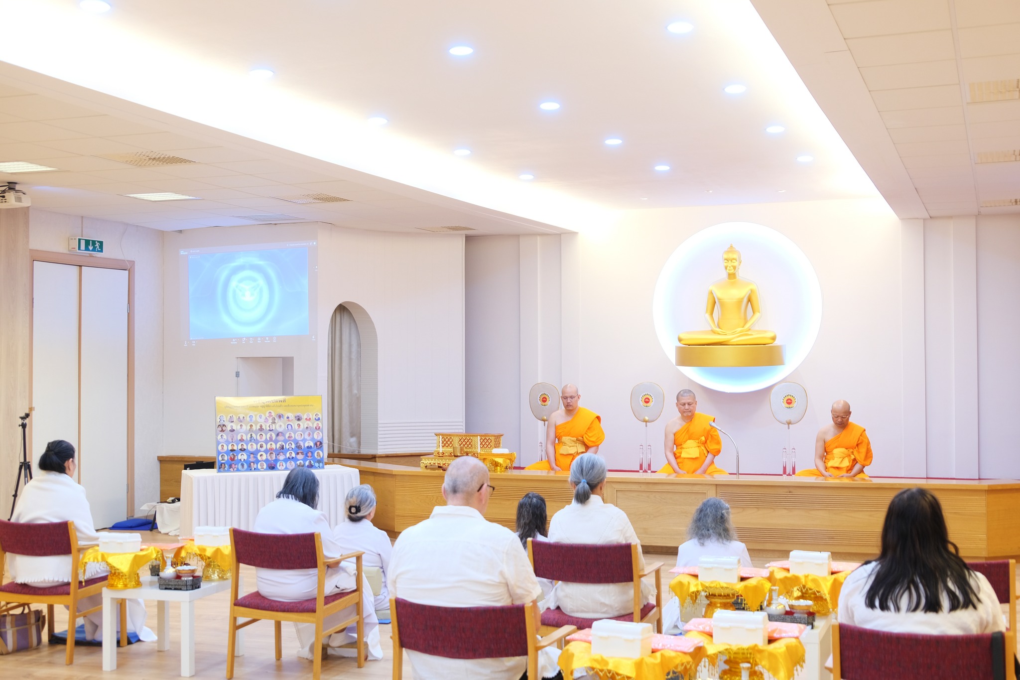 วัดพระธรรมกายบูโรส จัดพิธีบุพเปตพลี