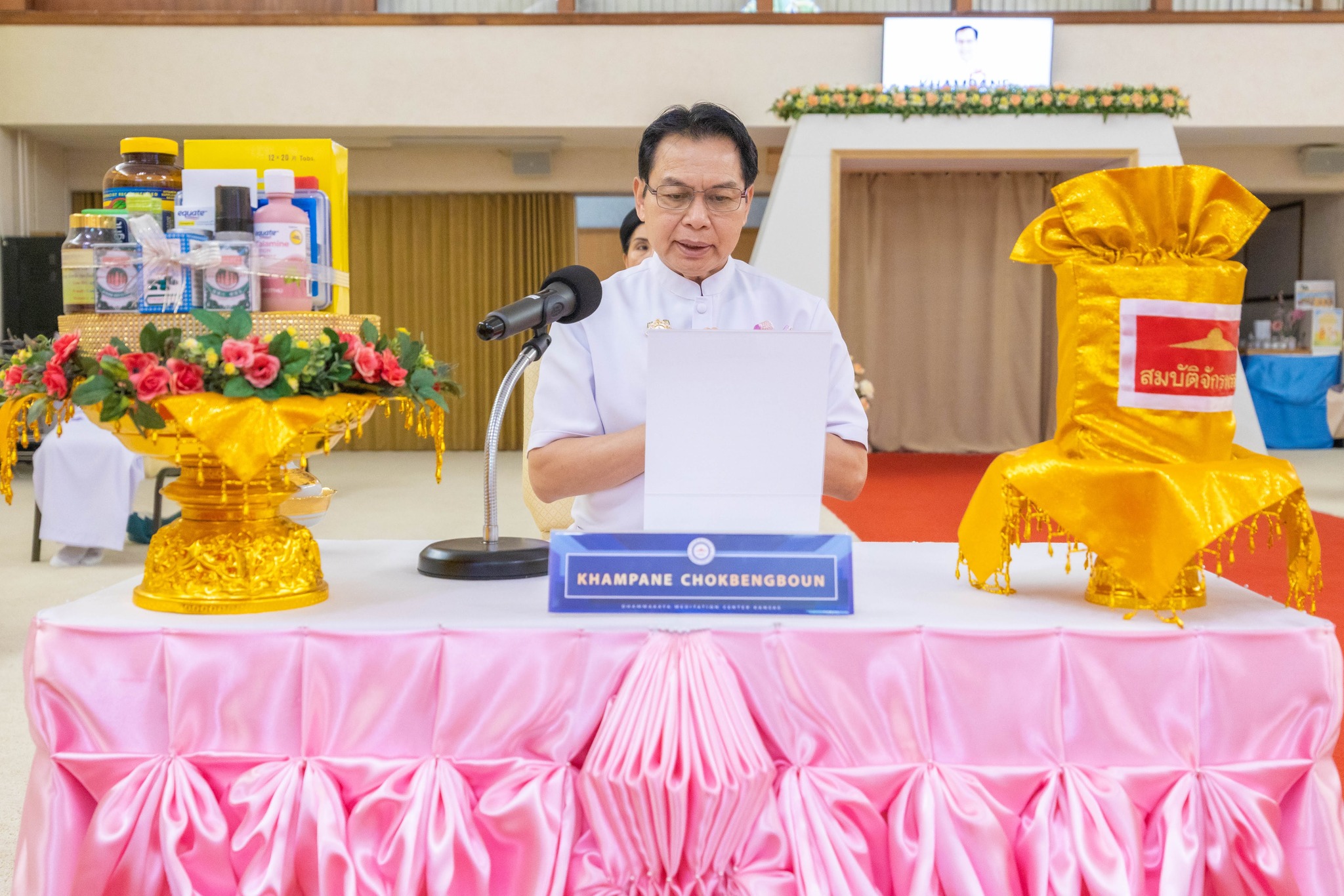 วัดพระธรรมกายแคนซัส จัดงานบุญวันอาทิตย์