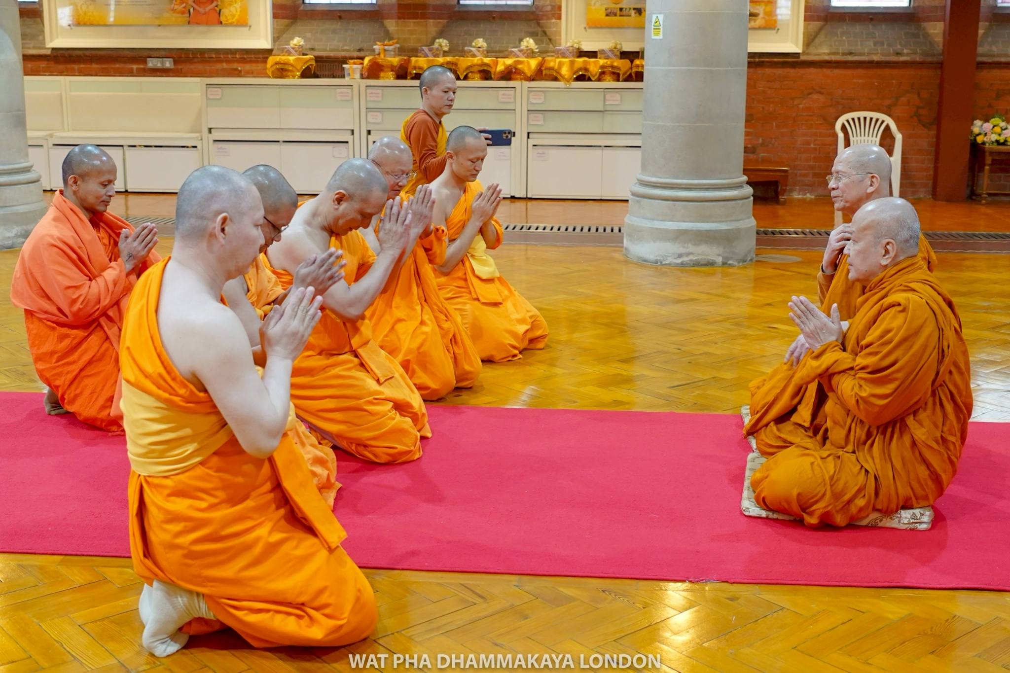 พระพรหมสิทธิ ให้กำลังใจพระธรรมทูตปฏิบัติศาสนกิจ ณ วัดพระธรรมกายลอนดอน