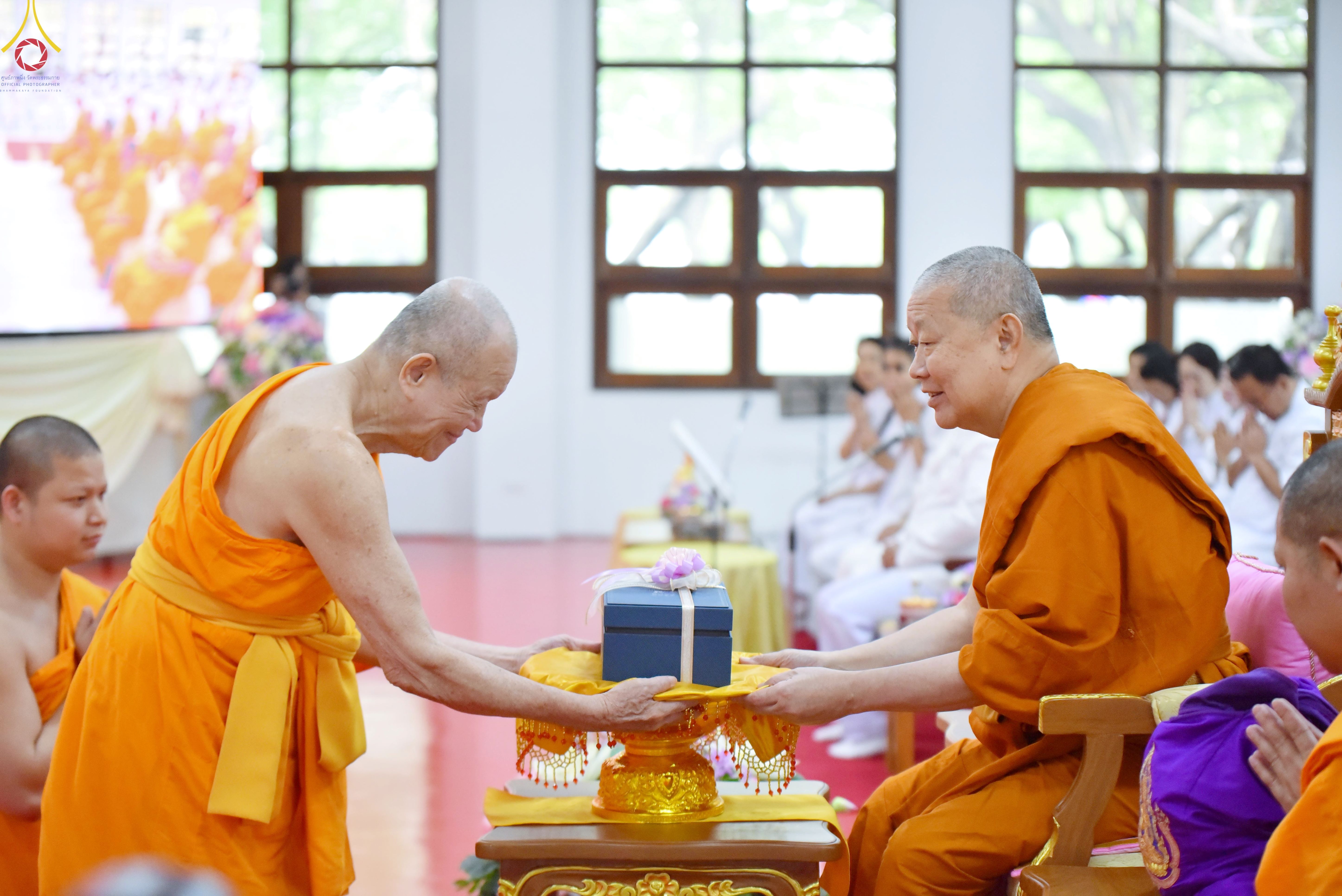 พิธีเจริญพระพุทธมนต์ อายุวัฒนมงคล 98 ปี คุณแม่จุรี สุทธิผล
