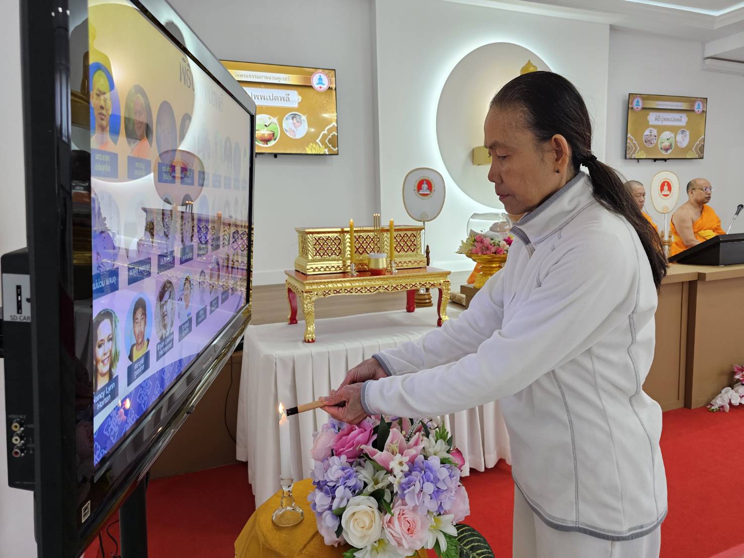วัดพระธรรมกายแวนคูเวอร์ จัดกิจกรรมงานบุญวันอาทิตย์
