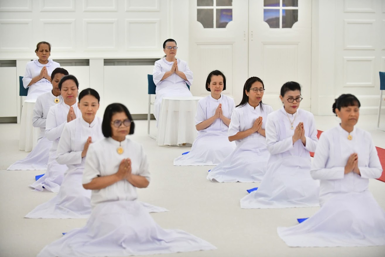 วัดพระธรรมกายคอร์ซัวร์ ลุสท์สโกว จัดโครงการปฏิบัติธรรมพิเศษระยะเวลา 7 วัน