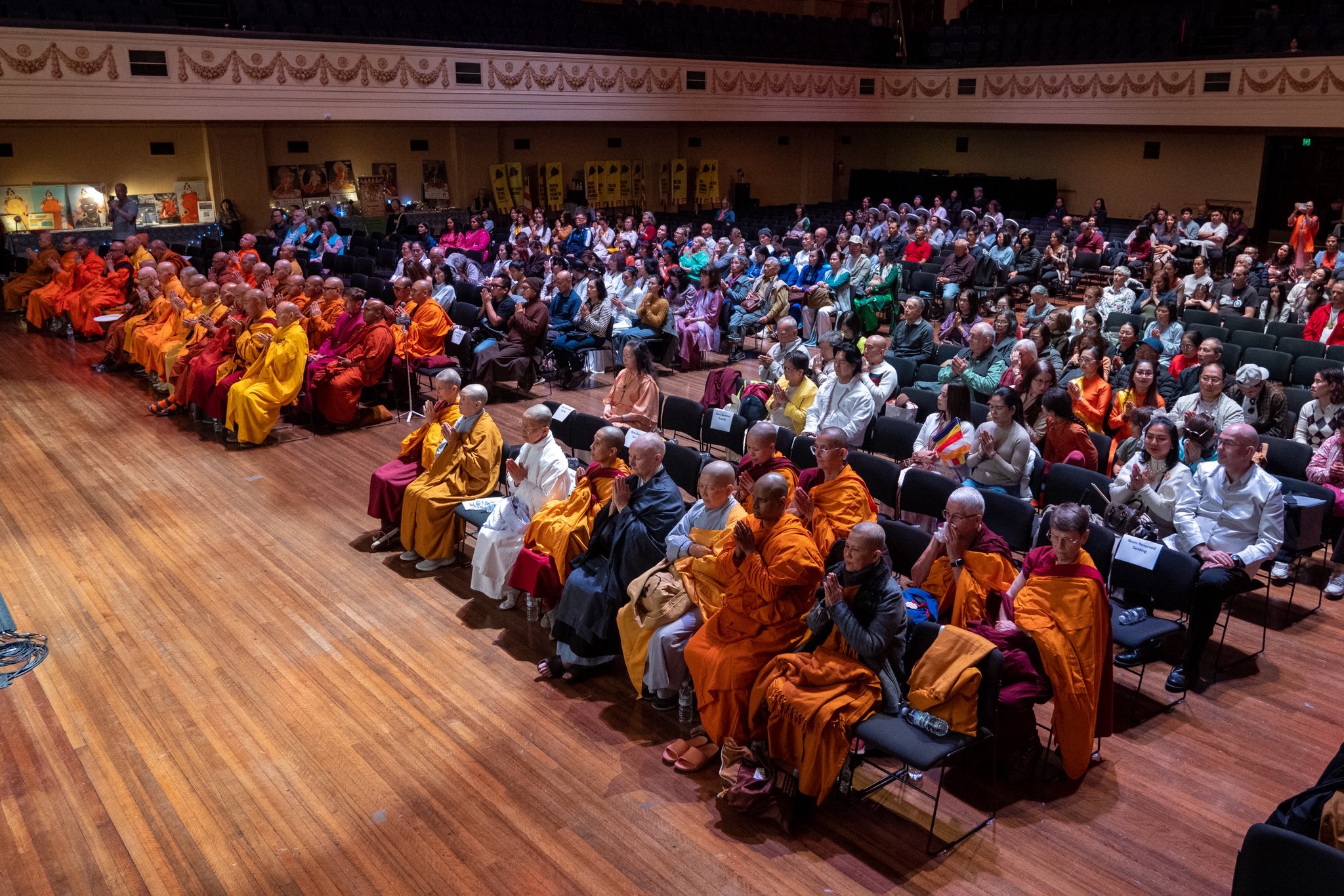 กิจกรรมฉลองวิสาขบูชานานาชาติแห่งรัฐวิกตอเรีย ณ นครเมลเบิร์น 