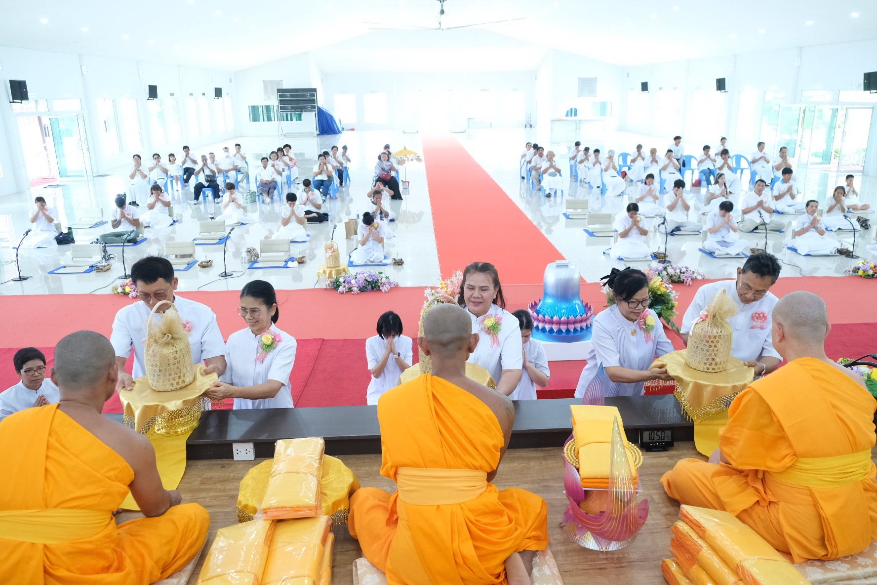 ศูนย์อบรมเยาวชนนครปฐม จัดพิธีทอดผ้าป่าเพื่อบำรุงศูนย์