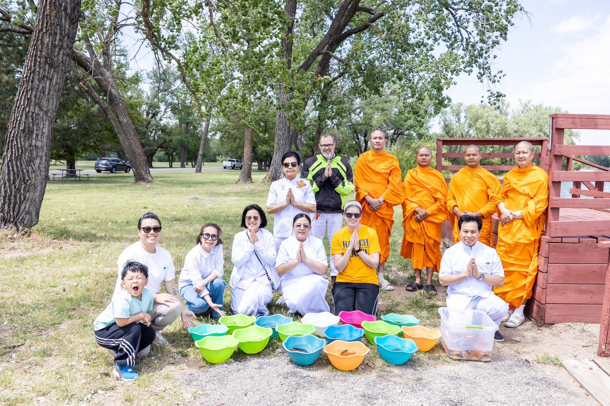 วัดพระธรรมกายแคนซัส จัดงานบุญวันอาทิตย์