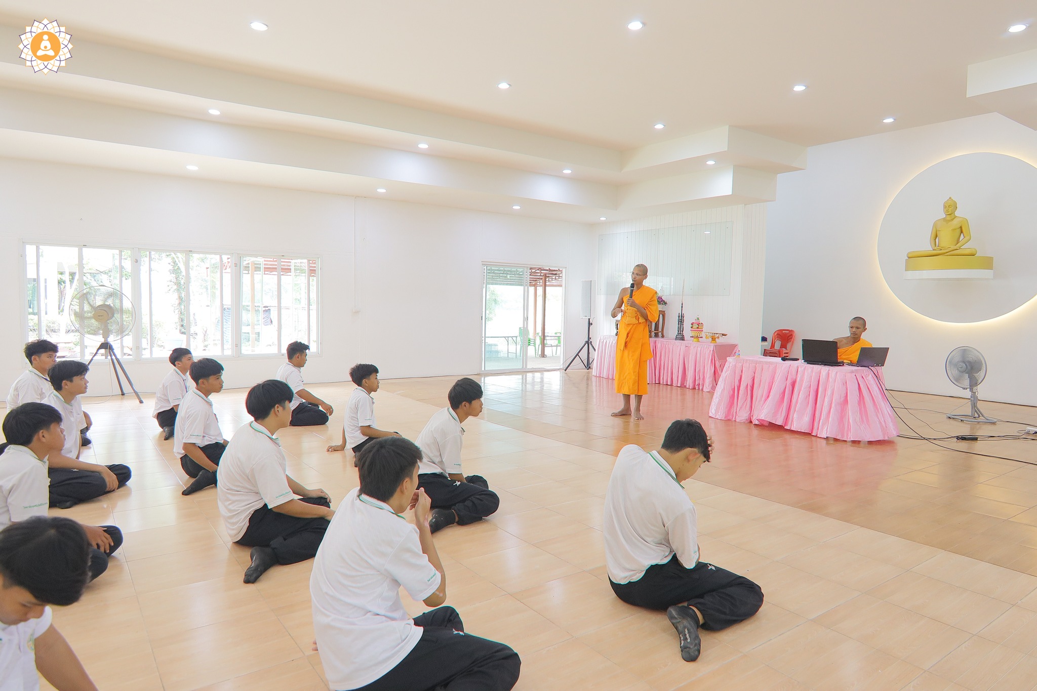 วิทยาลัยเทคโนโลยีชัยบาดาล นำนักศึกษาคณะช่างอุตสาหกรรม เข้าร่วมอบรมคุณธรรม จริยธรรม