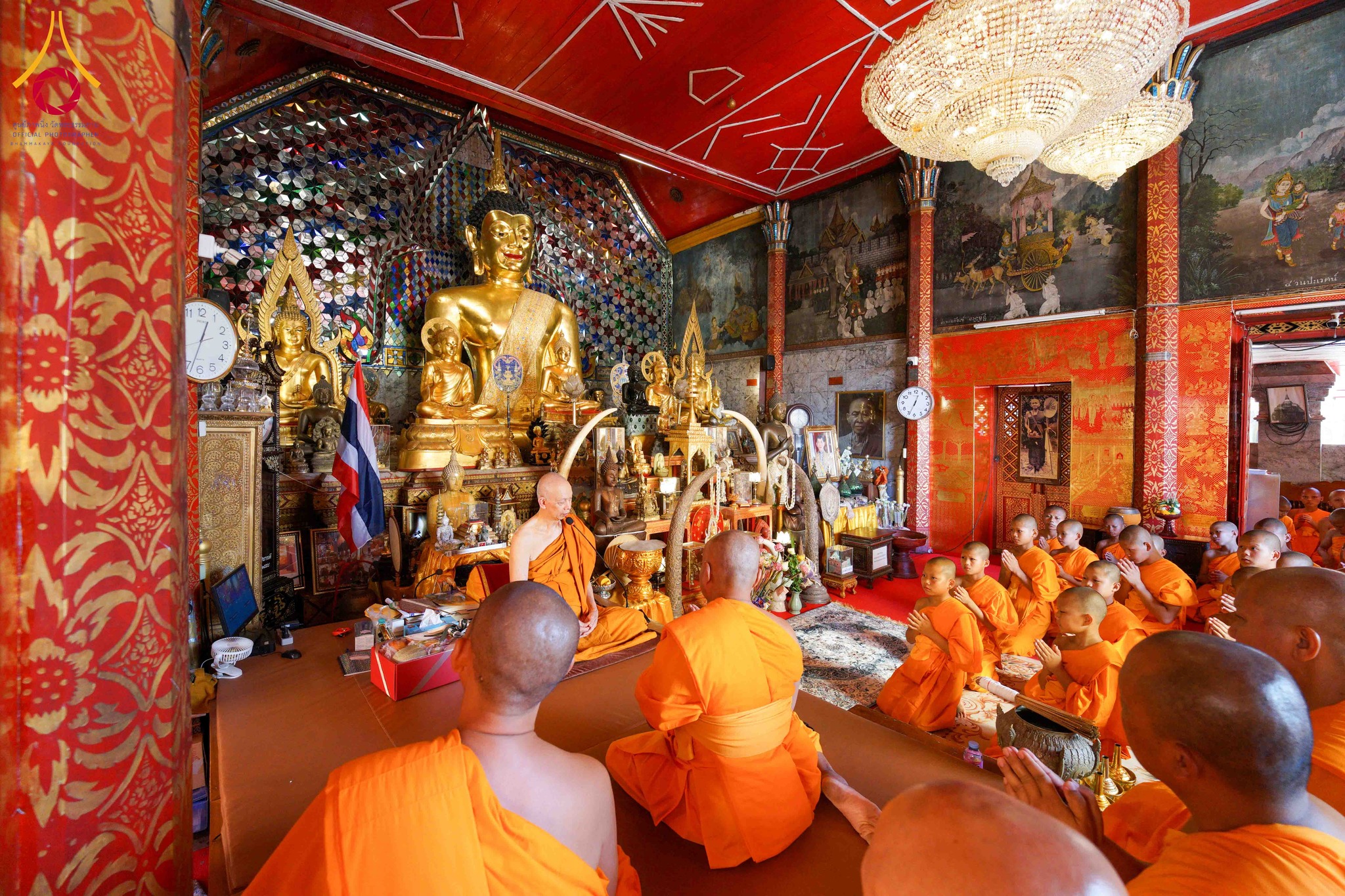 พระภิกษุ สามเณรวัดบ้านขุน จังหวัดเชียงใหม่ เดินธรรมยาตราฉลองแชมป์บาลี คณะสงฆ์หนเหนือ