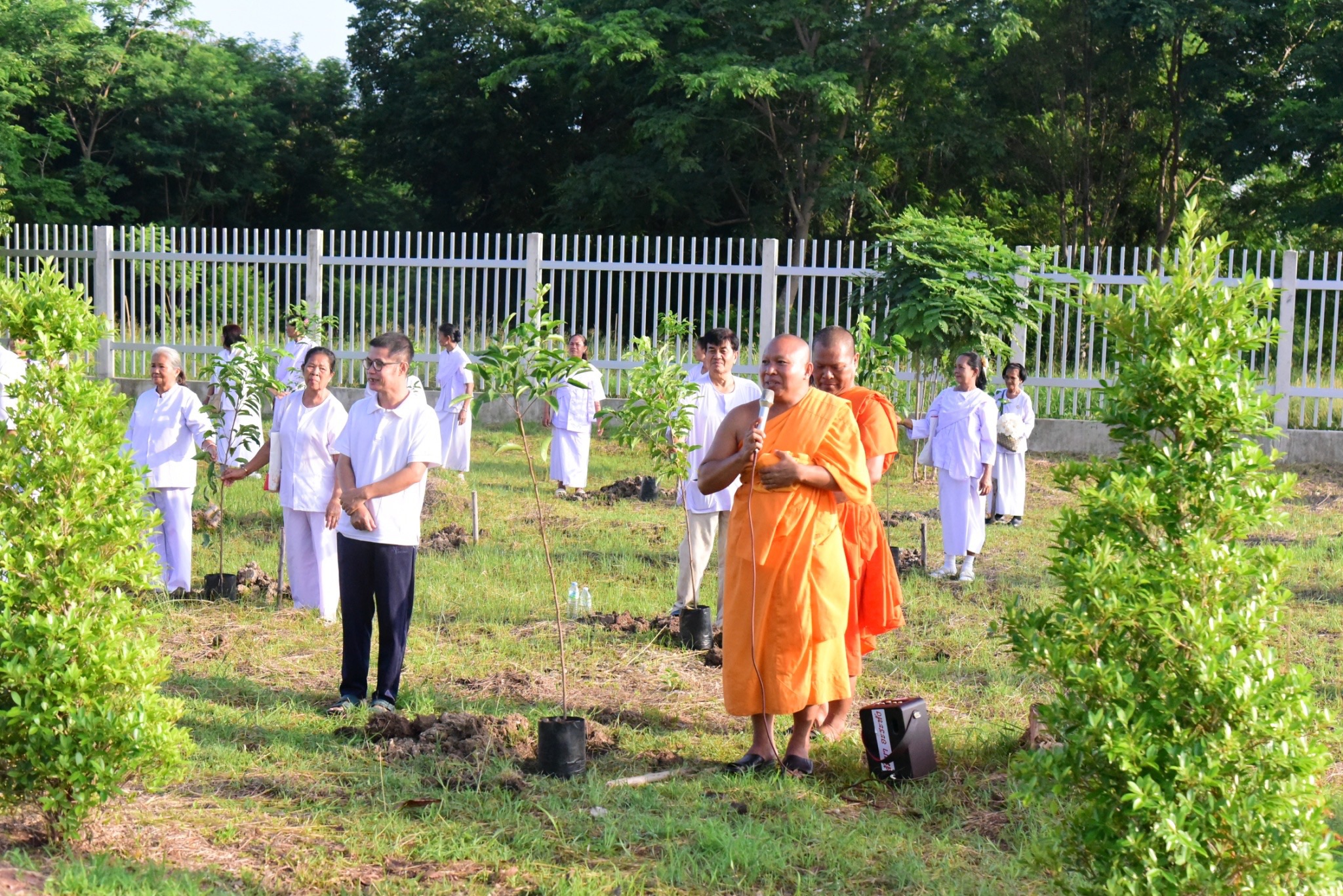 ศูนย์ส่งเสริมศีลธรรมจังหวัดนครสวรรค์ จัดปฏิบัติธรรมโครงการปฏิบัติธรรมธุดงค์แก้ว หยุดใจให้ใส ใจเป็นสุข