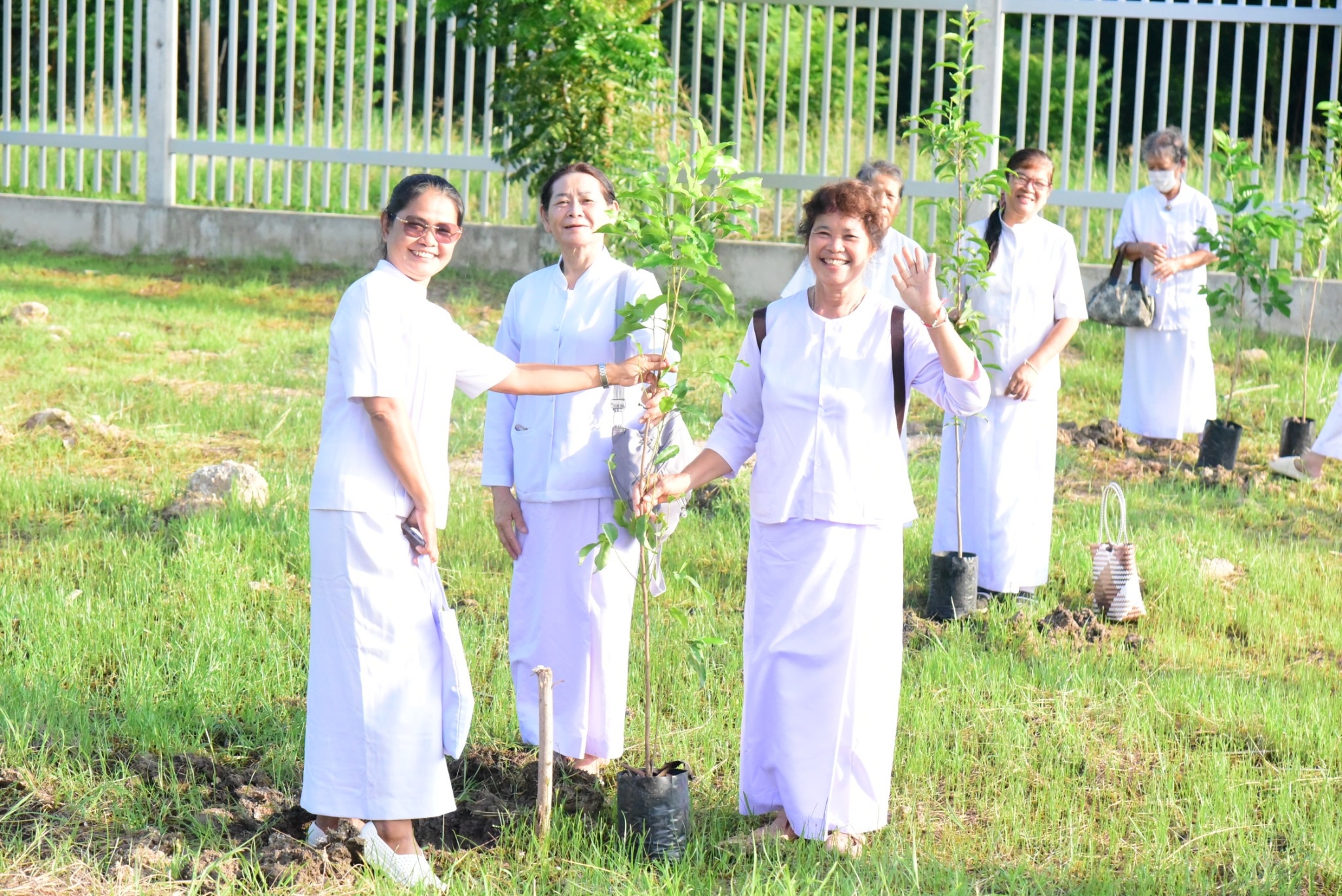 ศูนย์ส่งเสริมศีลธรรมจังหวัดนครสวรรค์ จัดปฏิบัติธรรมโครงการปฏิบัติธรรมธุดงค์แก้ว หยุดใจให้ใส ใจเป็นสุข