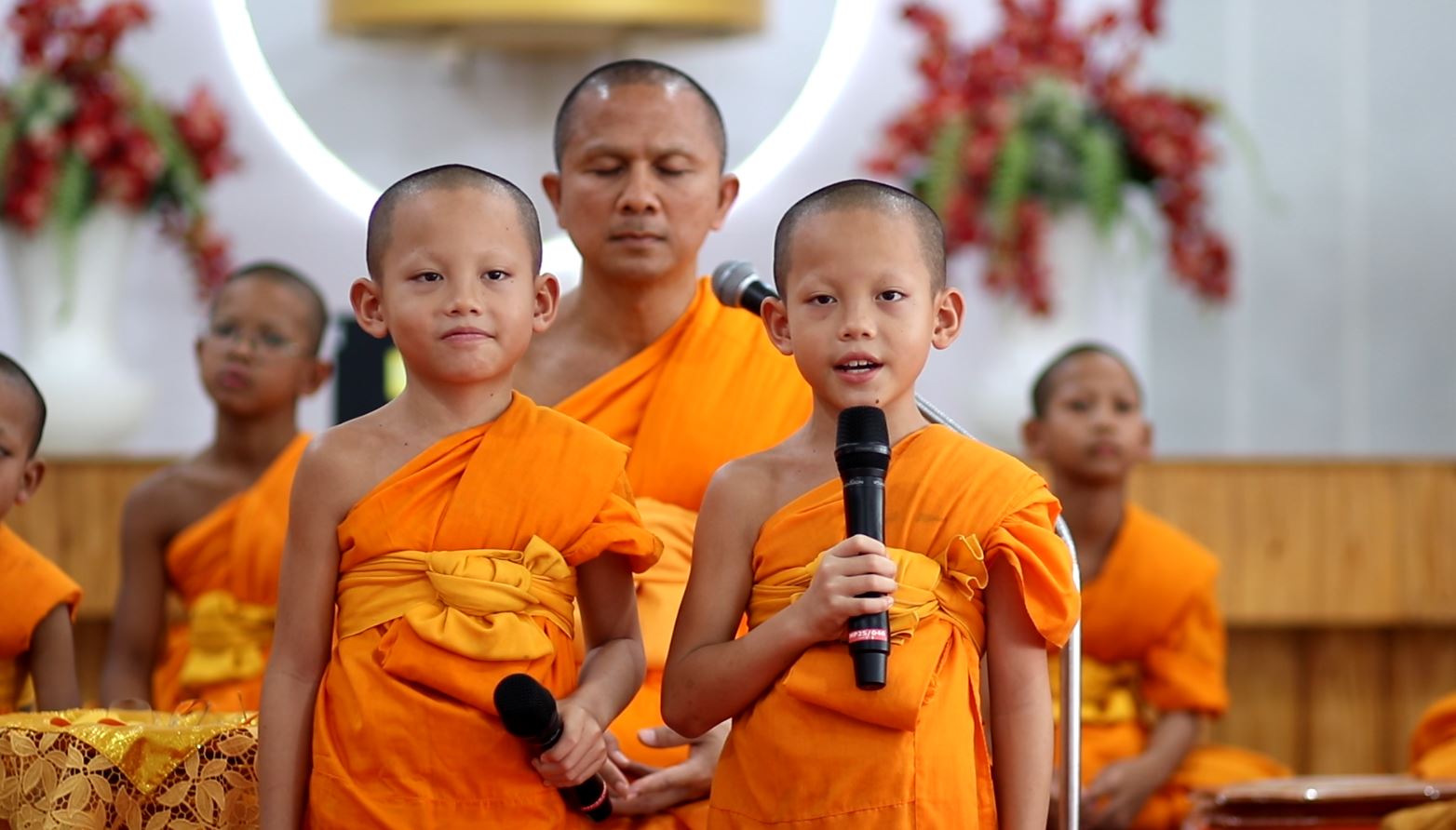 ศูนย์ปฏิบัติธรรมเบญจธรรม ปทุมธานี จัดพิธีทอดผ้าป่าเพื่อสร้างศาสนทายาท