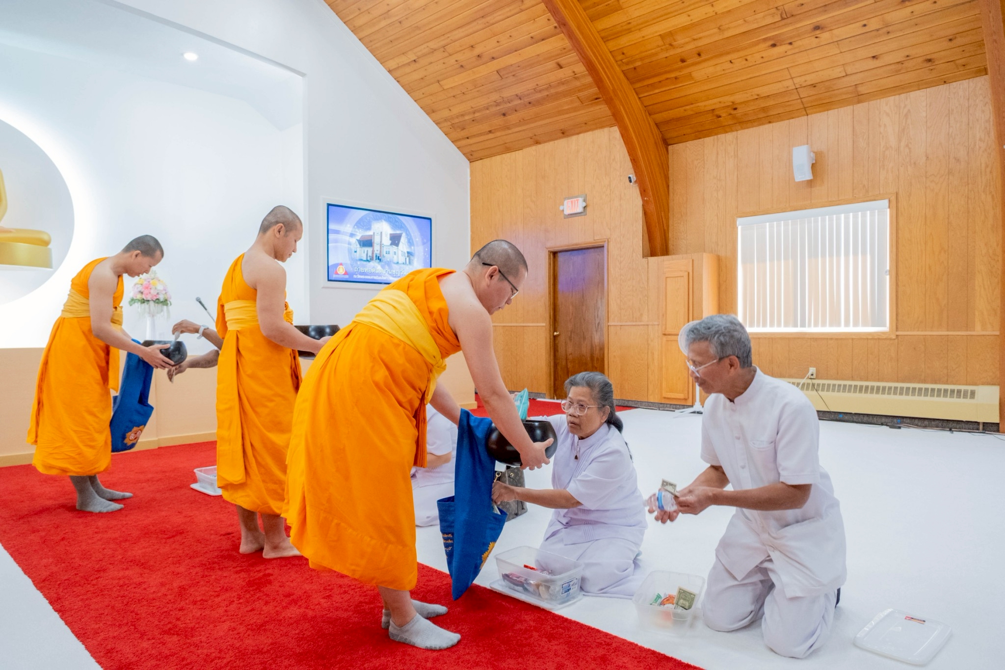 วัดพระธรรมกายมินเนโซตา จัดงานบุญวันอาทิตย์