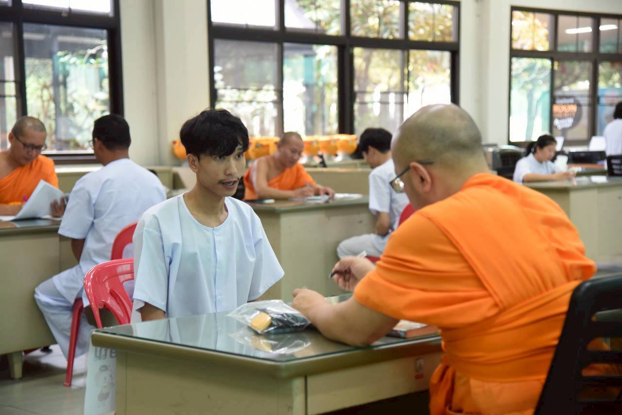 ธุดงคสถานล้านนา จัดโครงการอุปสมบทหมู่พุทธบุตรล้านนา บูชาธรรมมหาปูชนียาจารย์