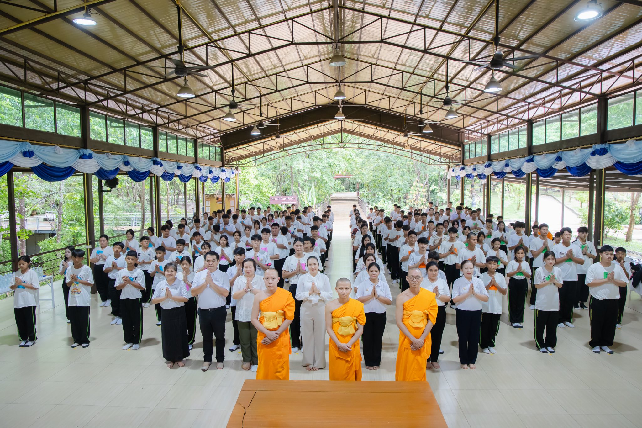 โรงเรียนองค์การบริหารส่วนจังหวัดเลย 1 จัดโครงการพัฒนาคุณธรรมจริยธรรมและค่านิยมพึงประสงค์