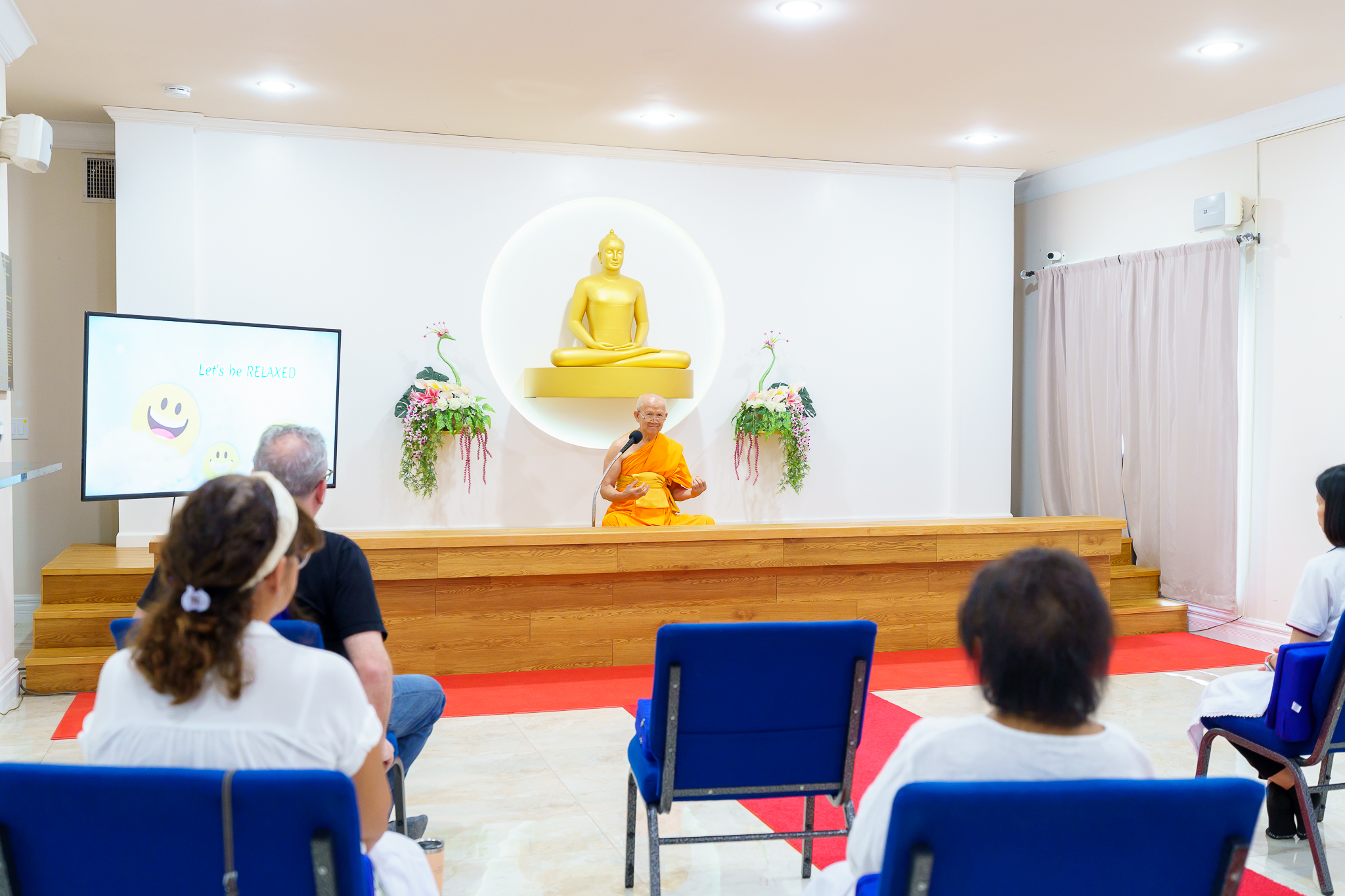 วัดพระธรรมกายปาล์มบีช จัดปฏิบัติธรรม “Mindful Relaxation”