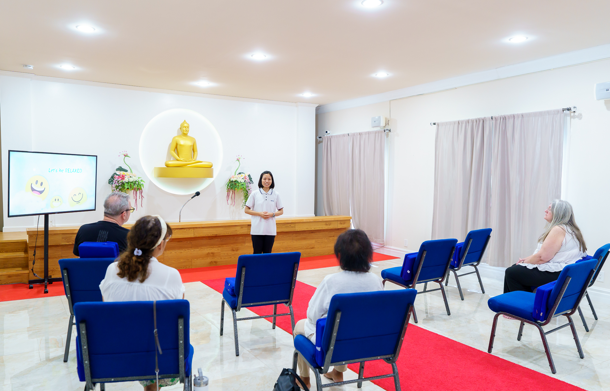 วัดพระธรรมกายปาล์มบีช จัดปฏิบัติธรรม “Mindful Relaxation”