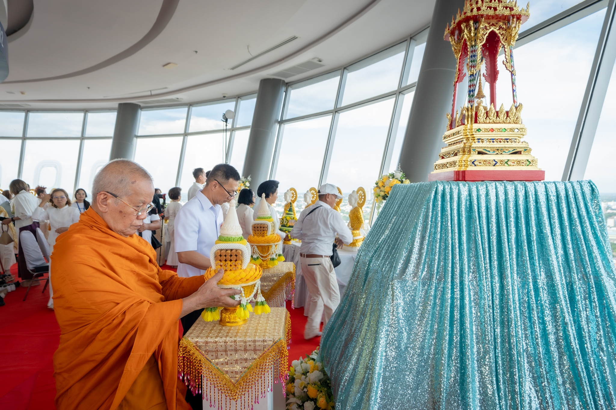 พิธีเปิดงานวิสาขบูชา ณ ศูนย์การค้าเทอร์มินอล 21 โคราช