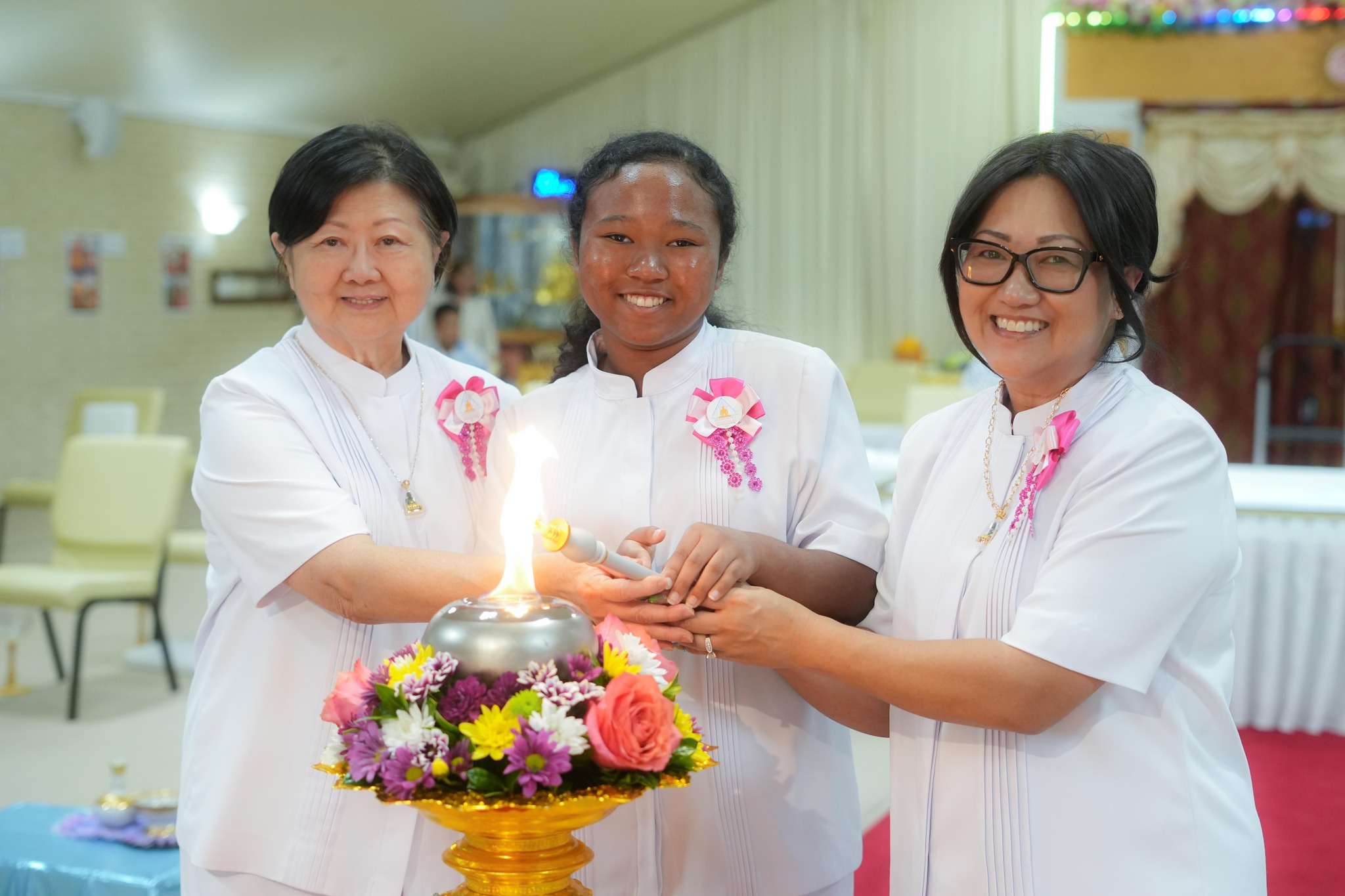 วัดพระธรรมกายเท็กซัส จัดงานบุญวันวิสาขบูชา