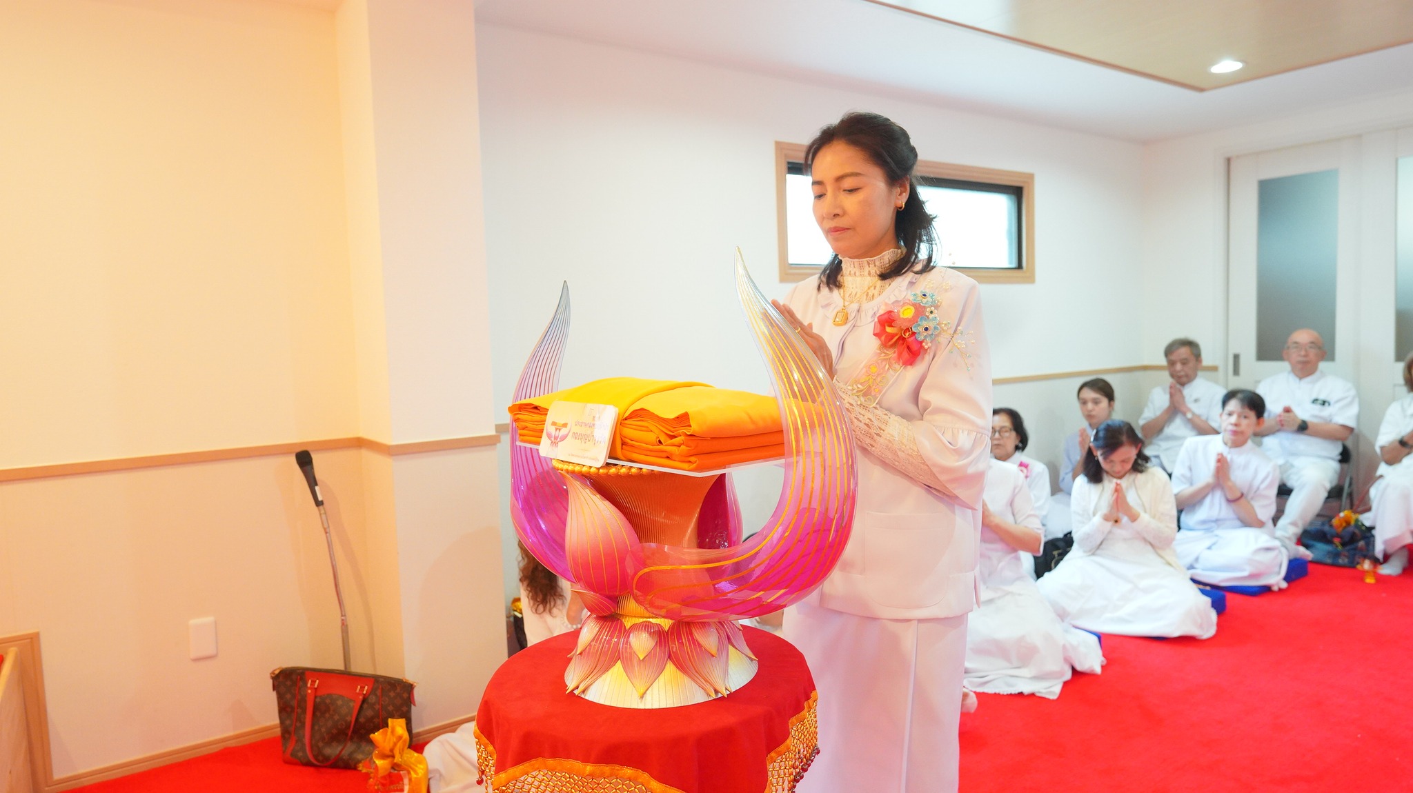 วัดพระธรรมกายโอซาก้า จัดงานบุญเนื่องในวันวิสาขบูชา