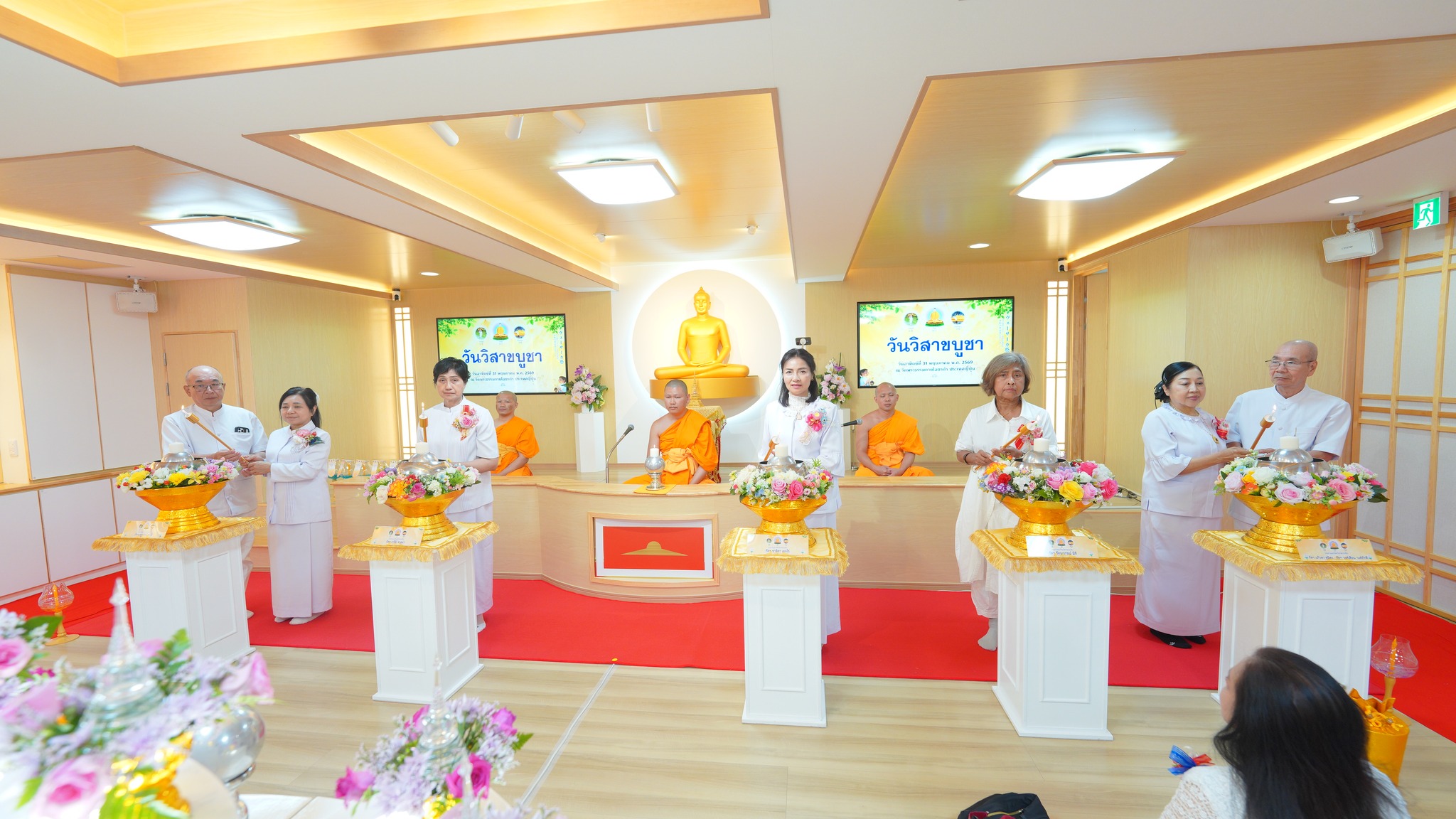 วัดพระธรรมกายโอซาก้า จัดงานบุญเนื่องในวันวิสาขบูชา